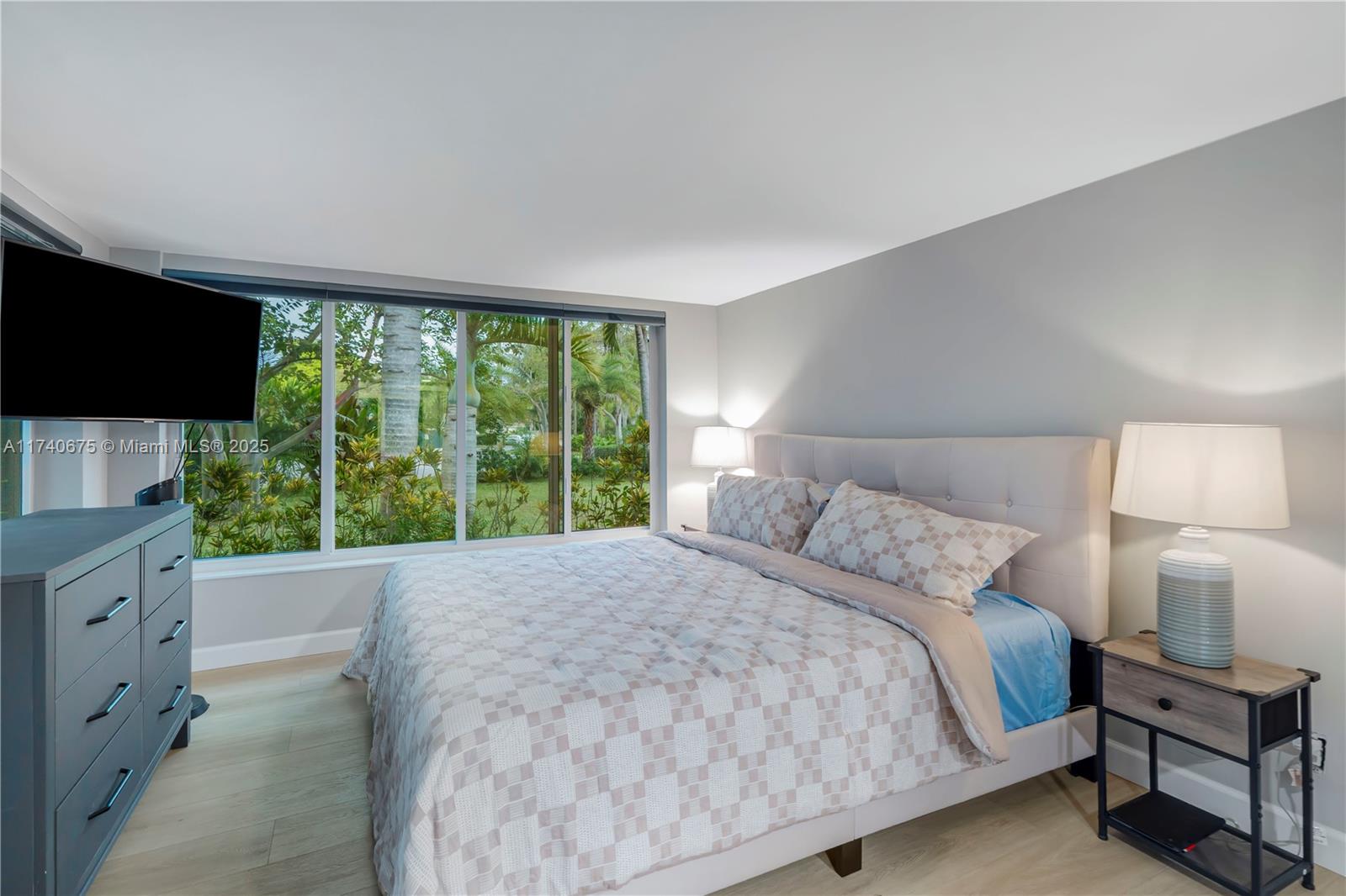 SUNSET MANORS AMEN PLAT - Residential