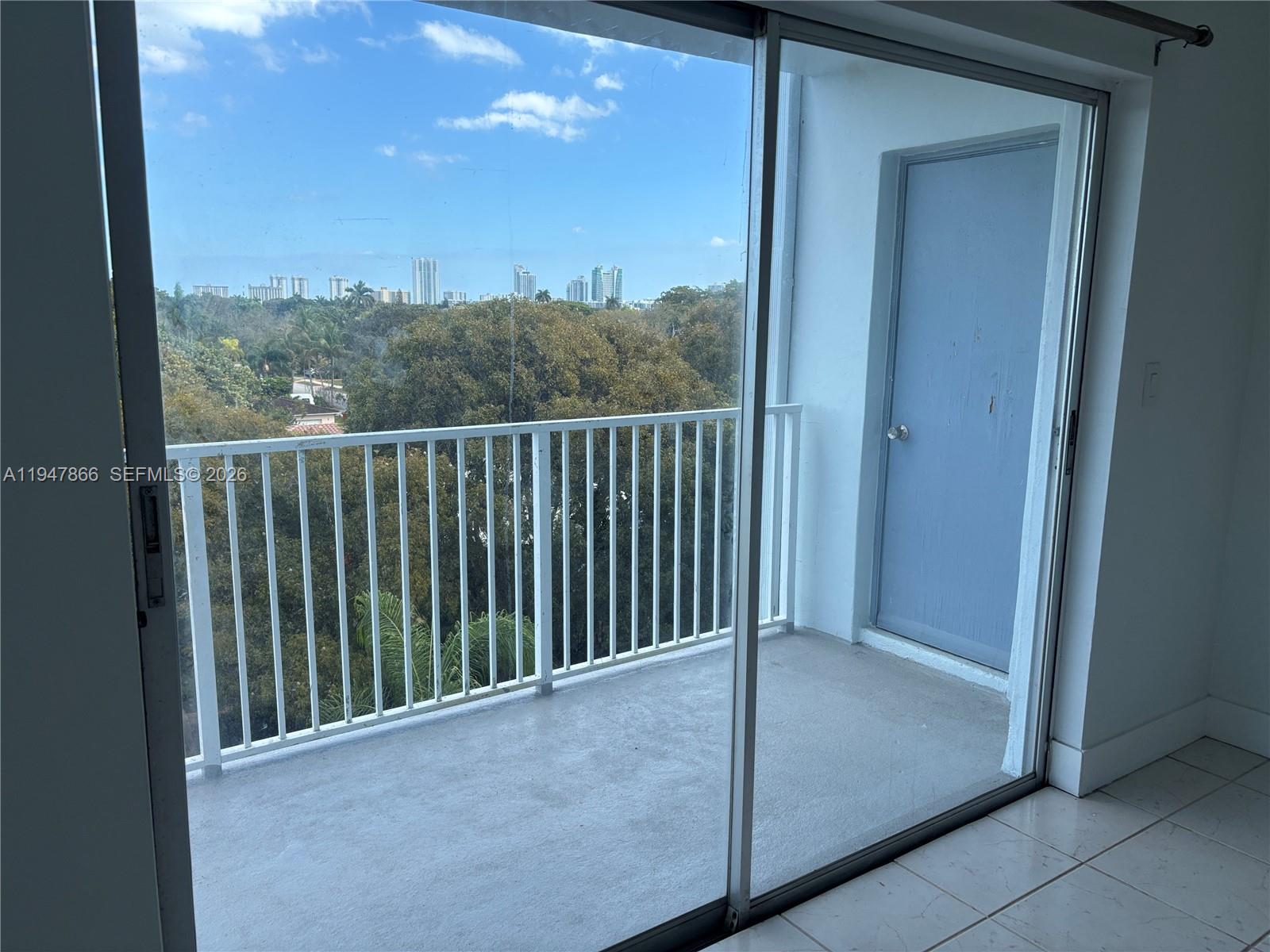 PRINCETON CONDOMINIUM - Residential