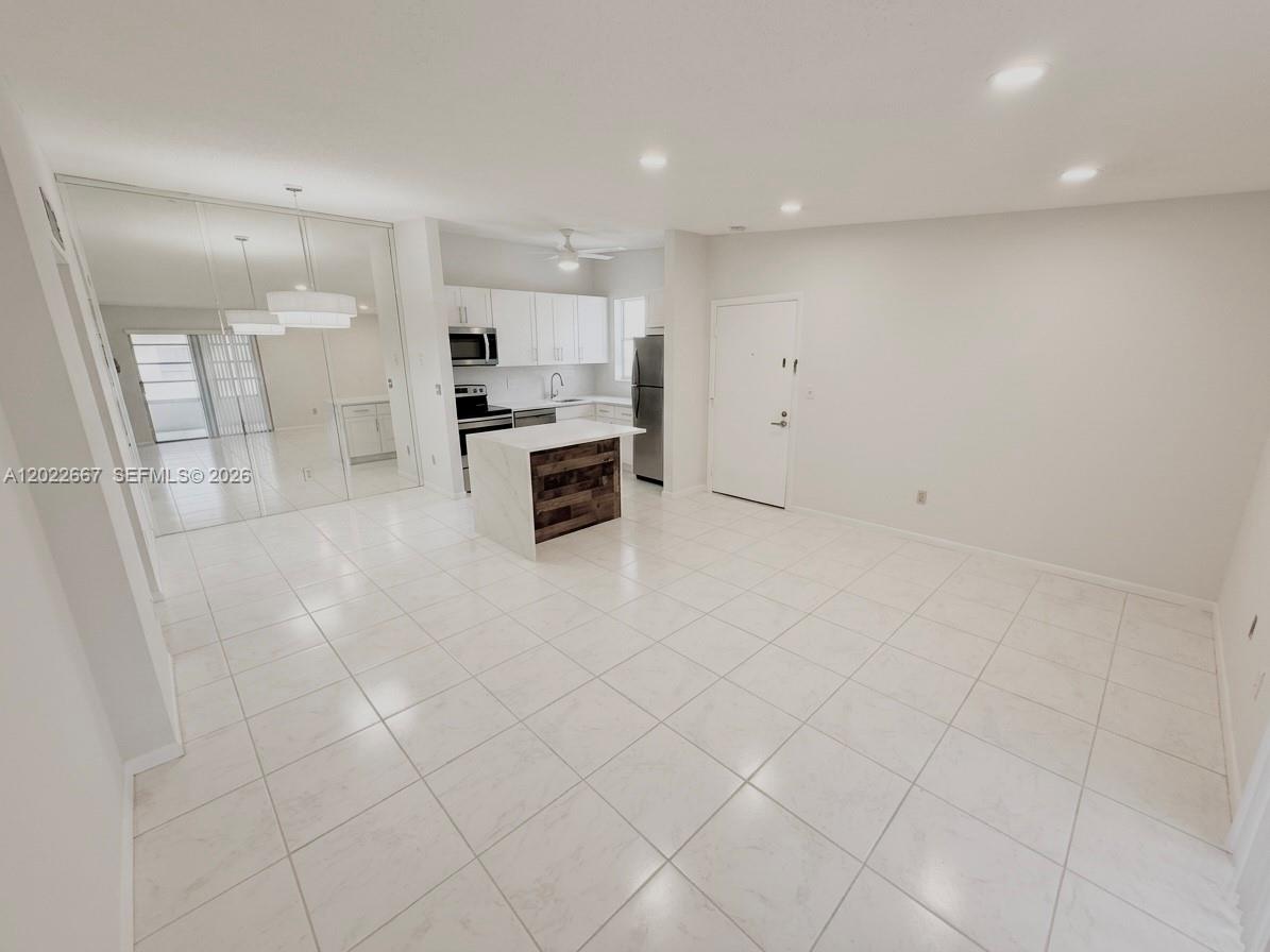 ASHMONT CONDOMINIUM I - Residential