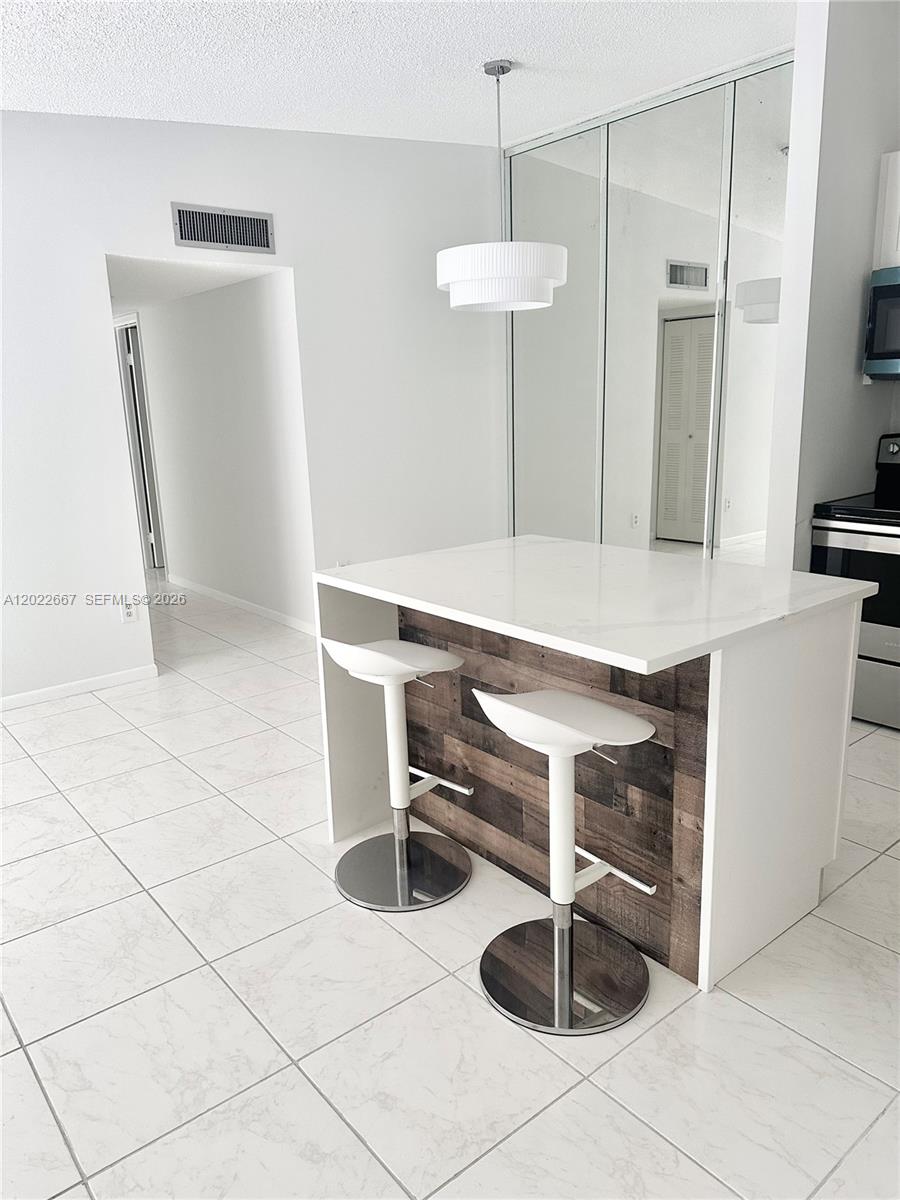 ASHMONT CONDOMINIUM I - Residential