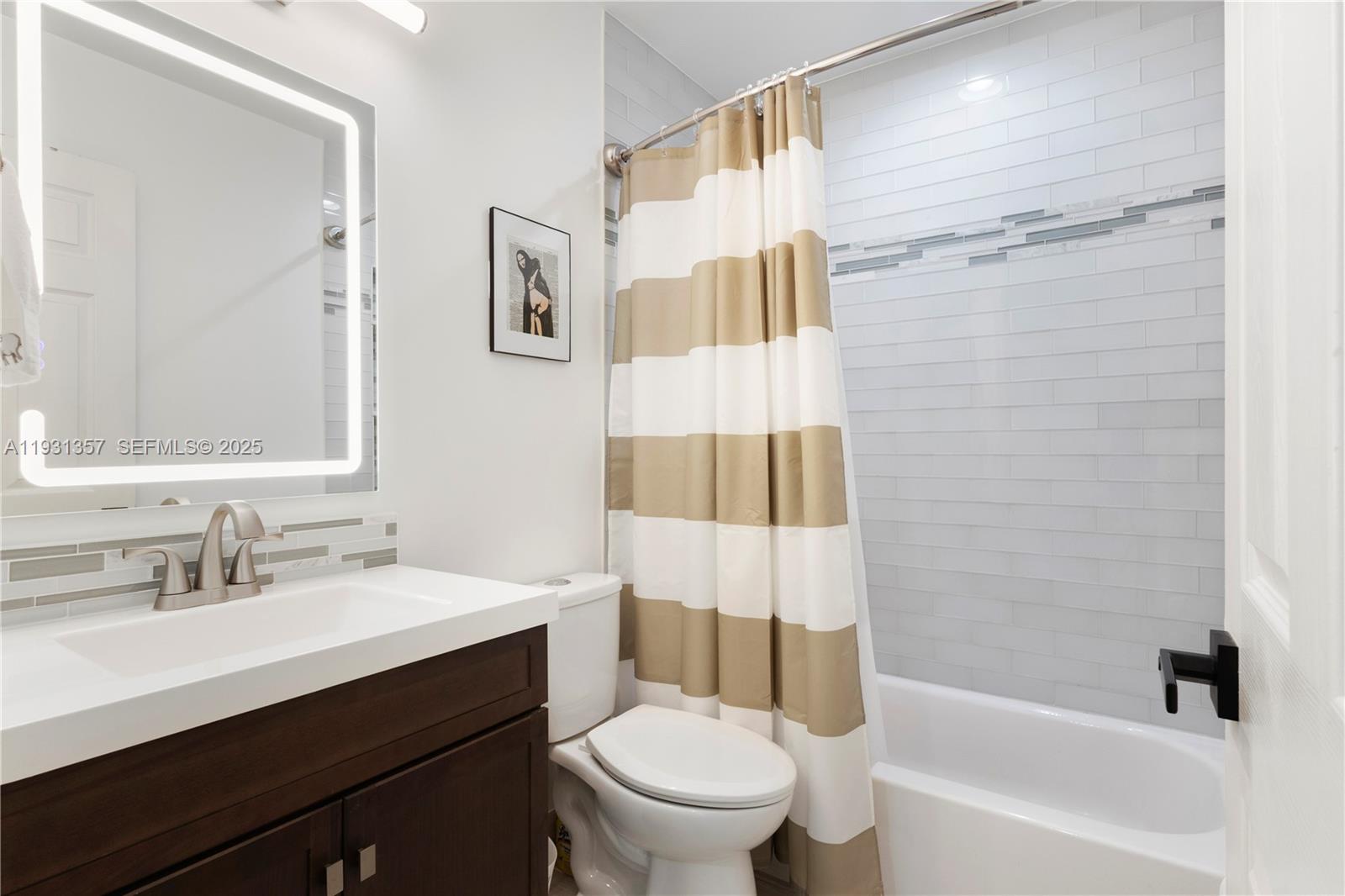 MONTERREY 6TH ADDN - Residential Lease