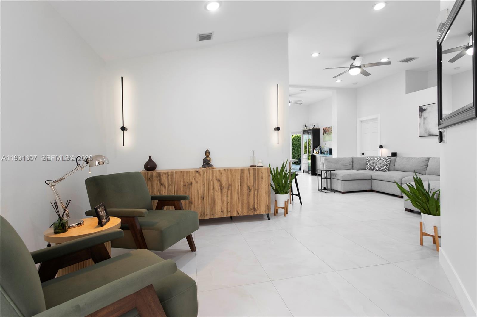 MONTERREY 6TH ADDN - Residential Lease