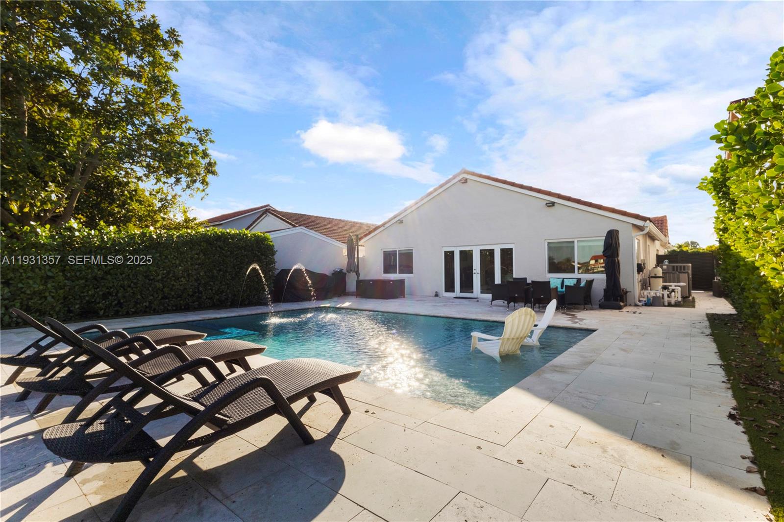 MONTERREY 6TH ADDN - Residential Lease