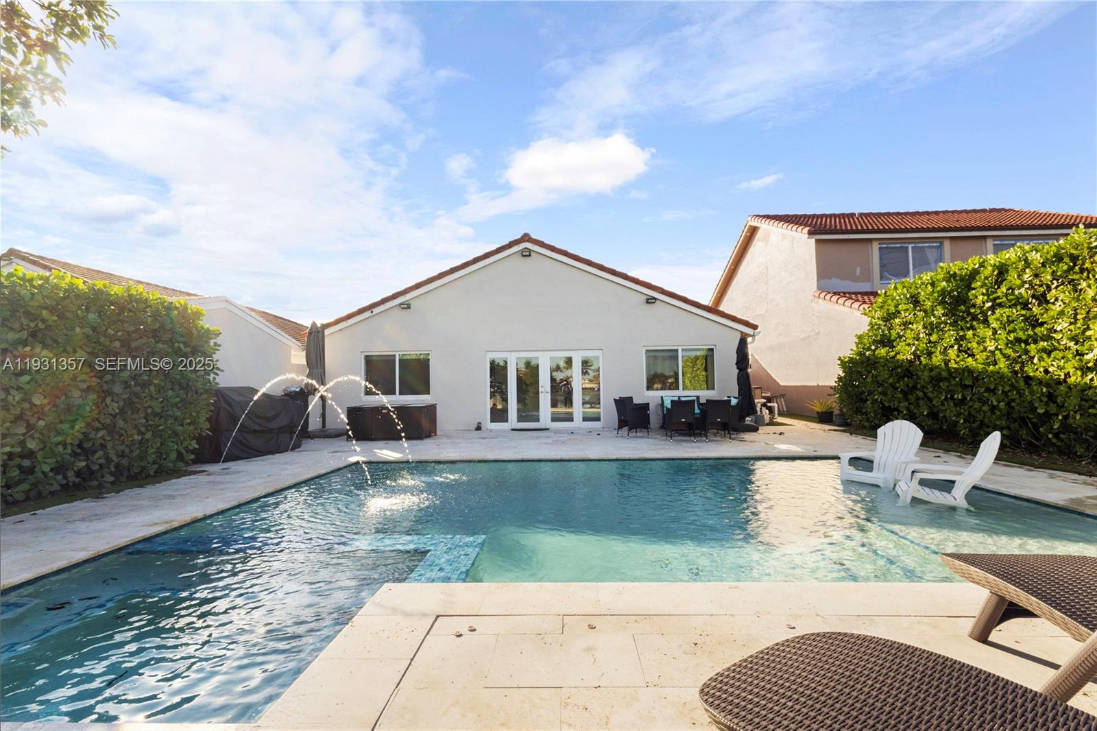 MONTERREY 6TH ADDN - Residential Lease