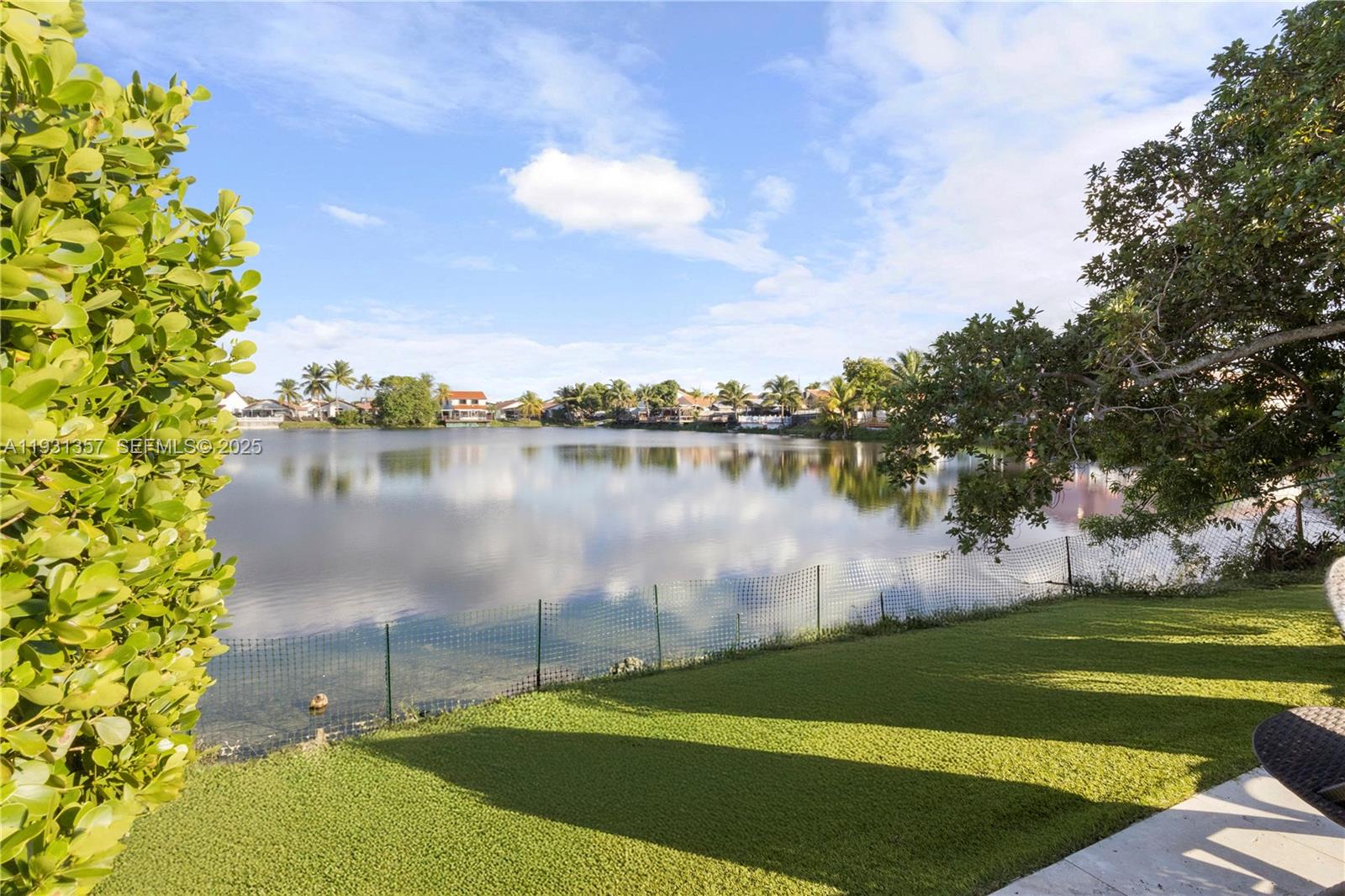 MONTERREY 6TH ADDN - Residential Lease