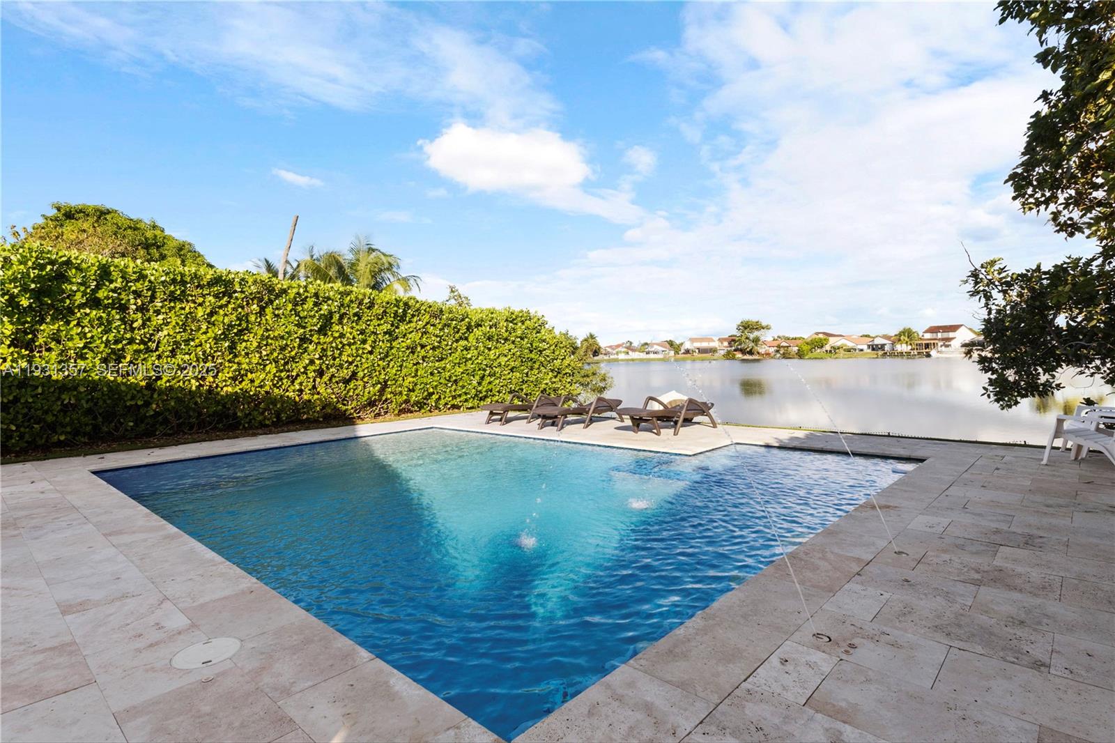 MONTERREY 6TH ADDN - Residential Lease