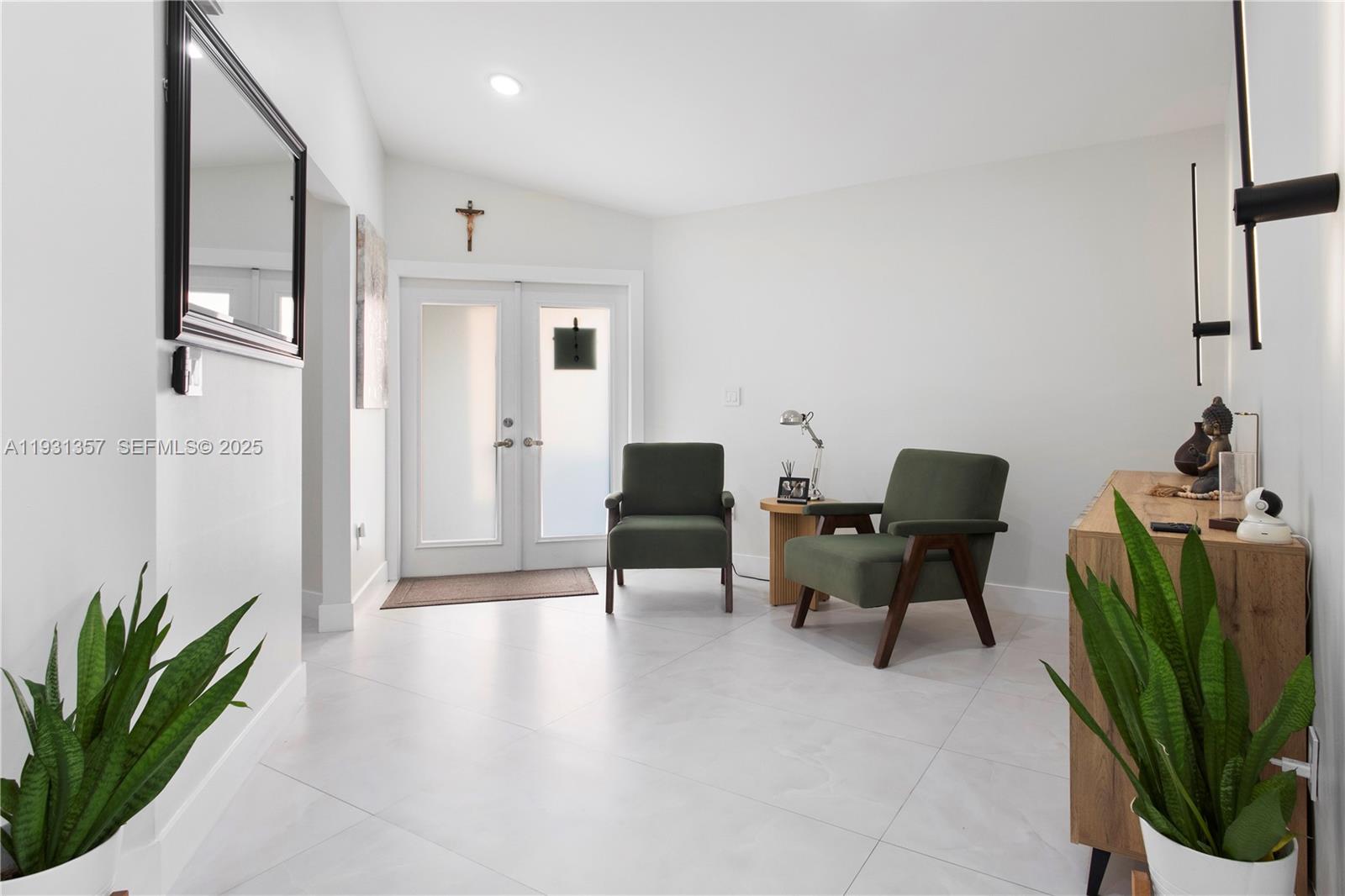 MONTERREY 6TH ADDN - Residential Lease