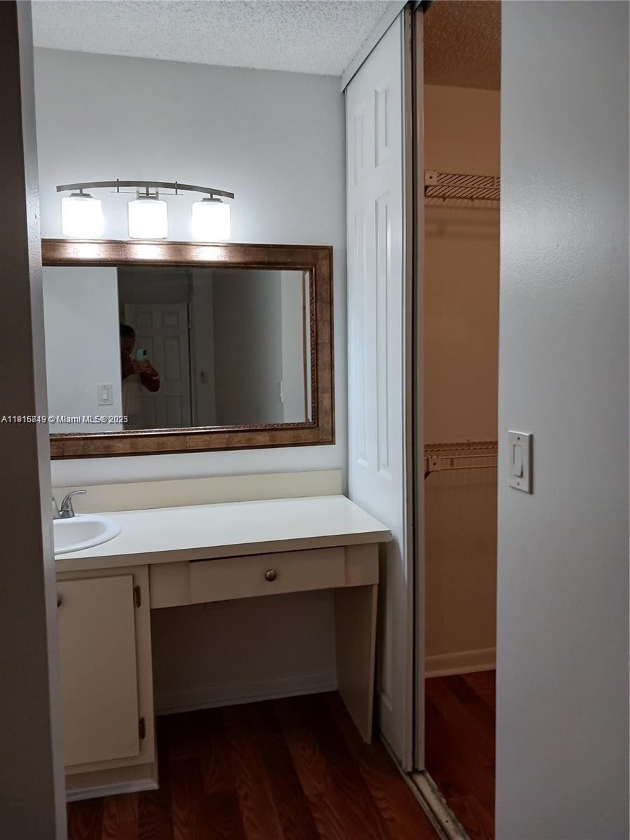 KARANDA VILLAGE III-B CON - Residential