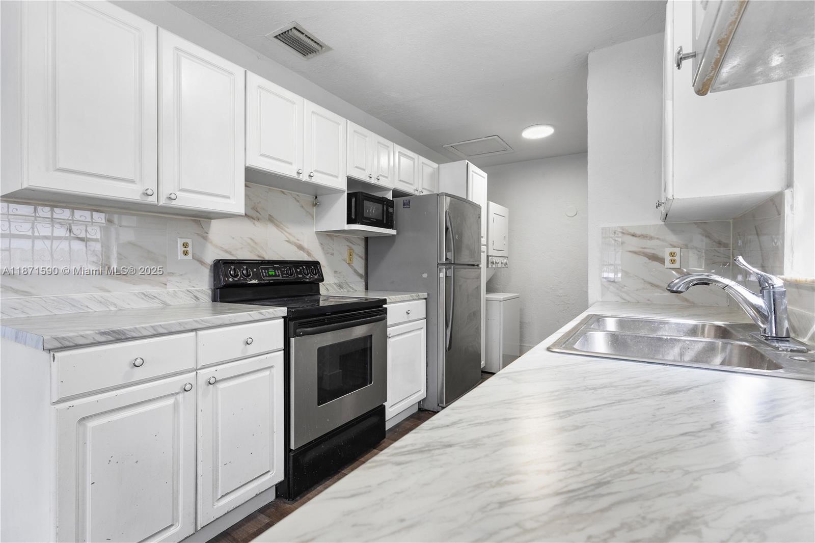 SMITH TERRACE SEC TWO - Residential