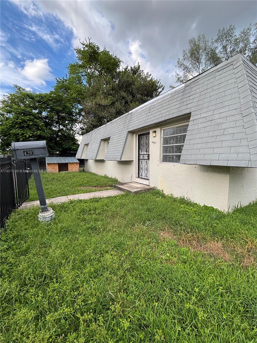 SMITH TERRACE SEC TWO - Residential