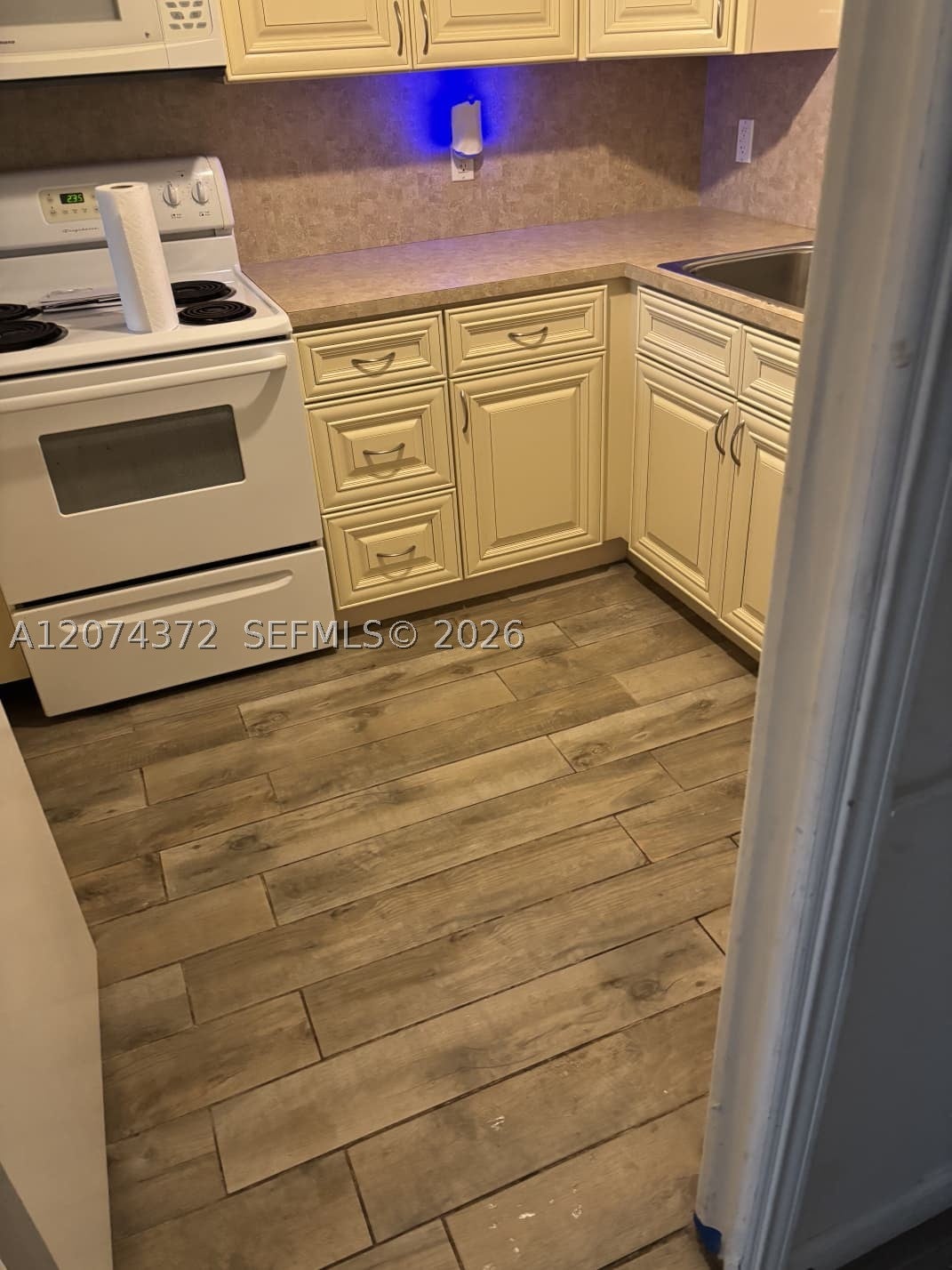9471 Evergreen Pl 106