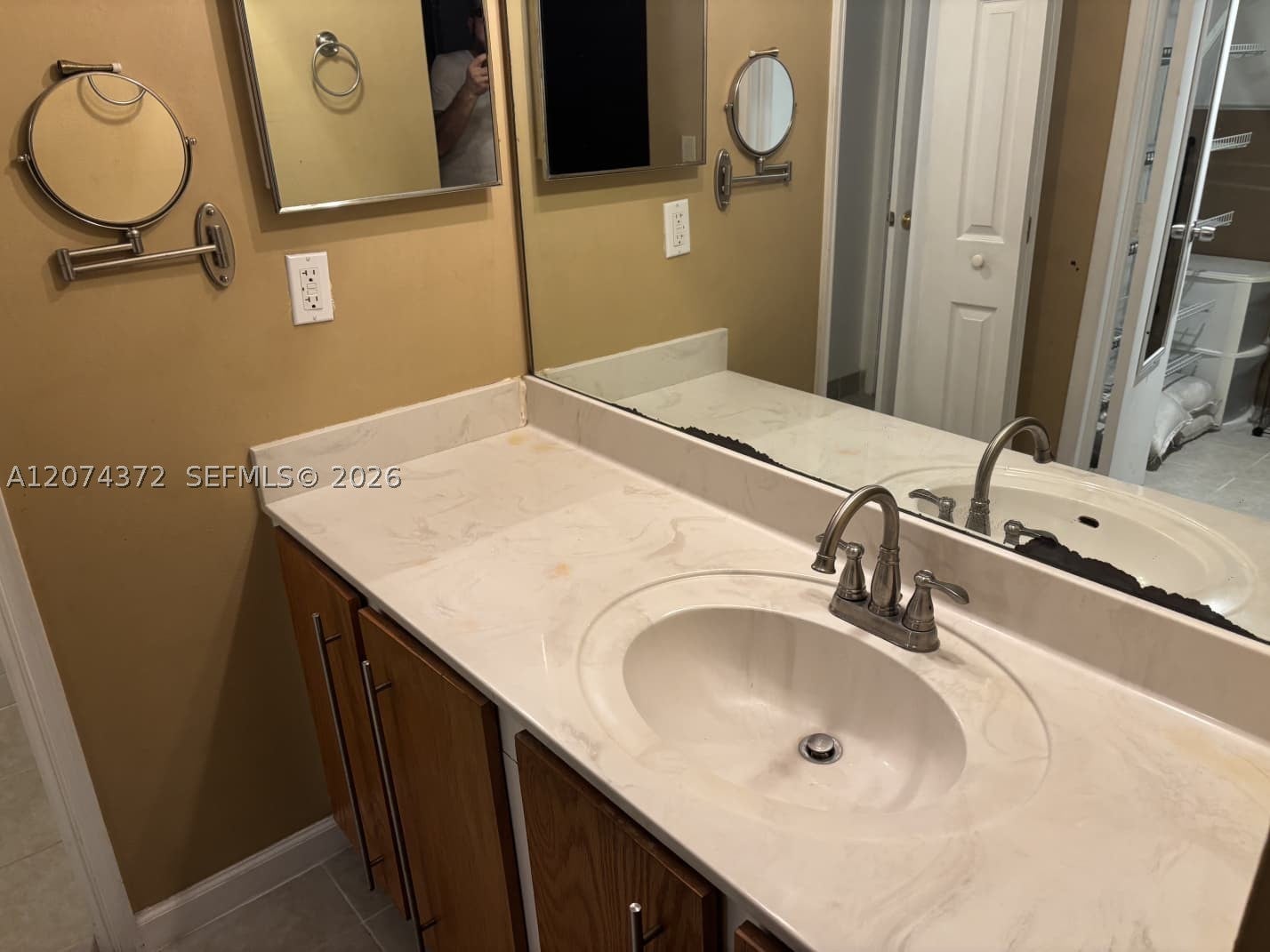 9471 Evergreen Pl 106