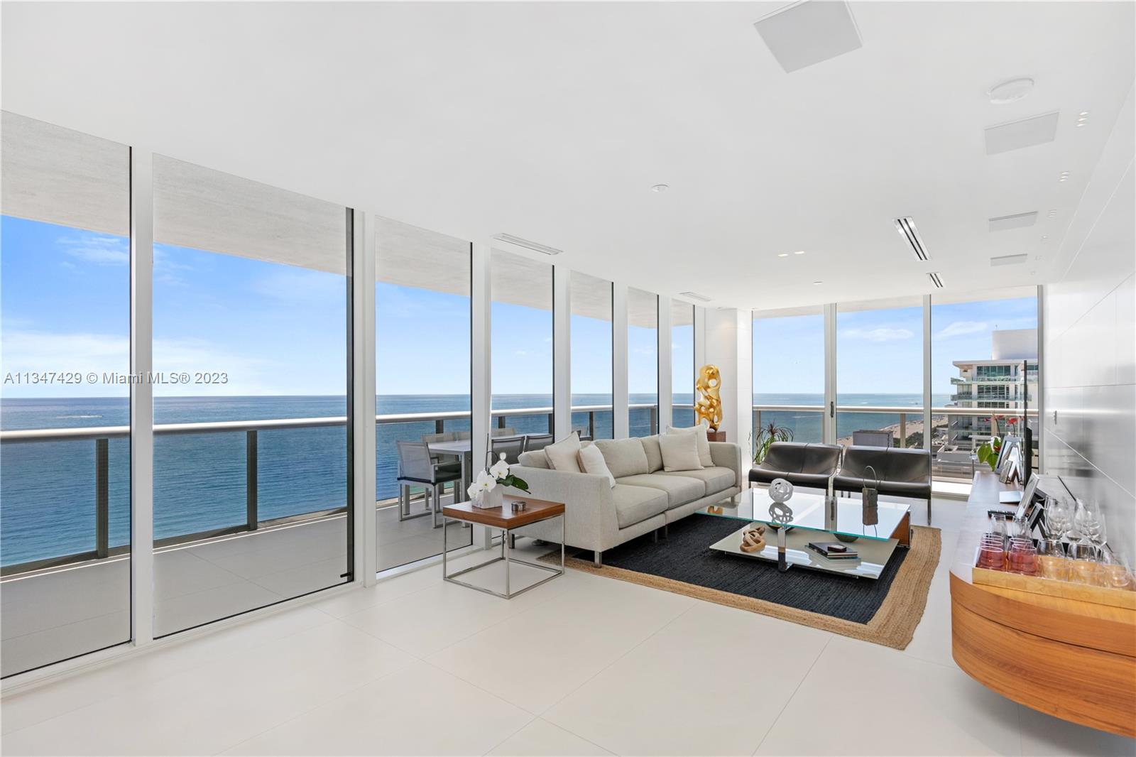 MEI CONDO - Residential