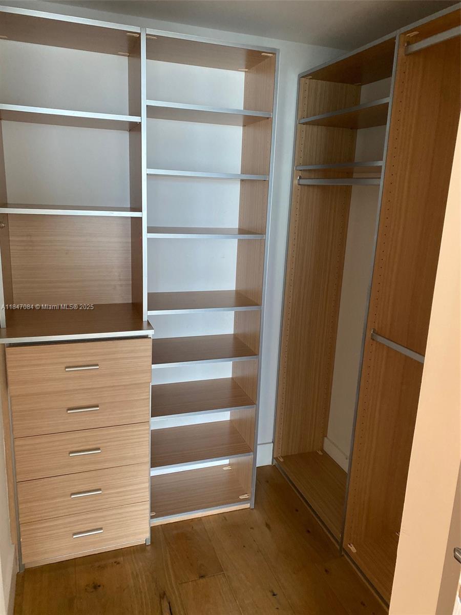 MINT CONDO - Residential Lease