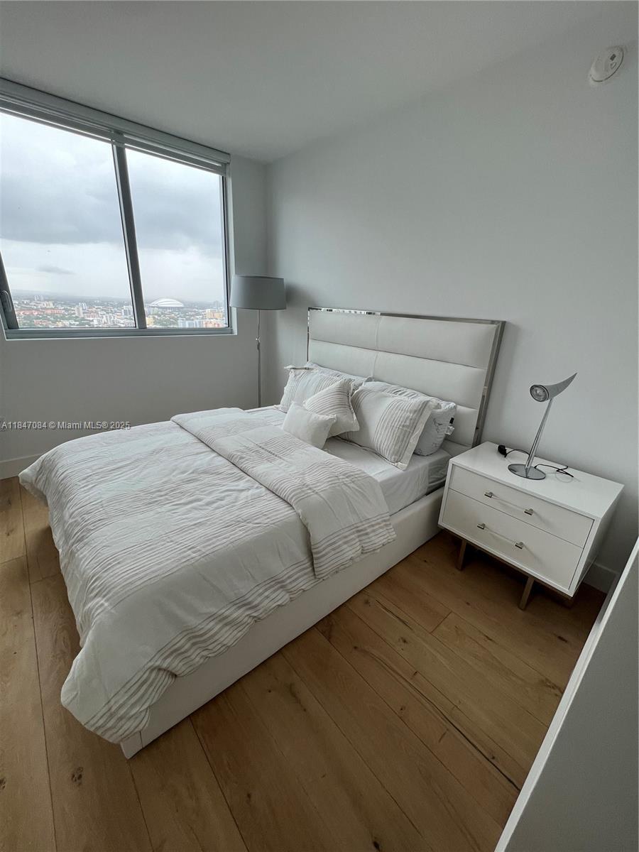 MINT CONDO - Residential Lease