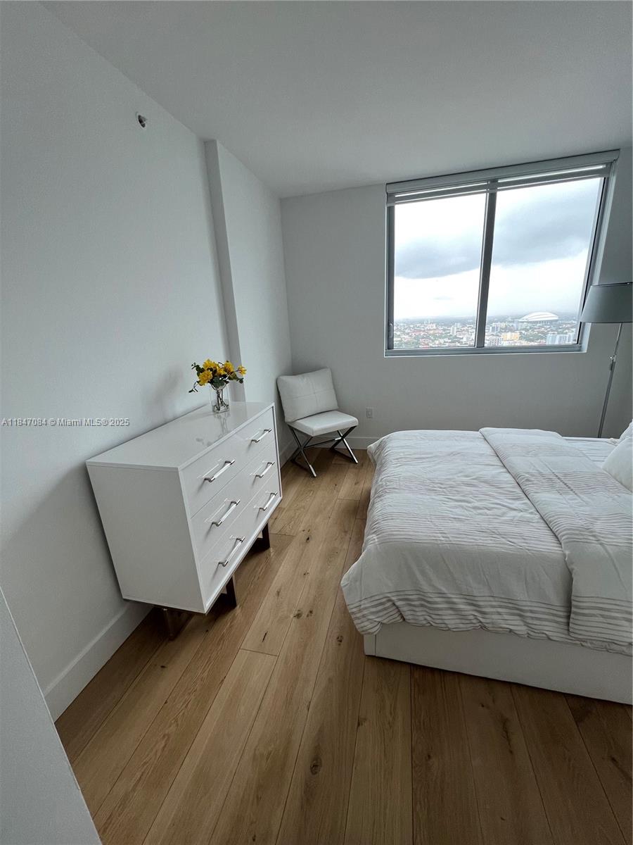 MINT CONDO - Residential Lease