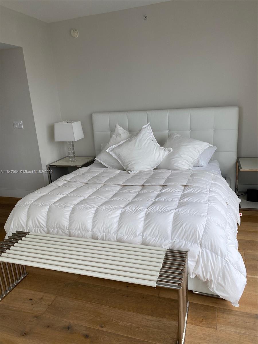 MINT CONDO - Residential Lease