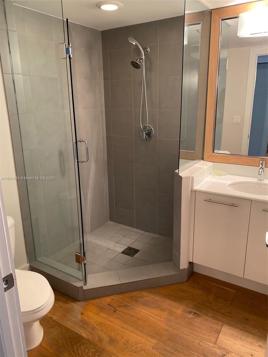 MINT CONDO - Residential Lease