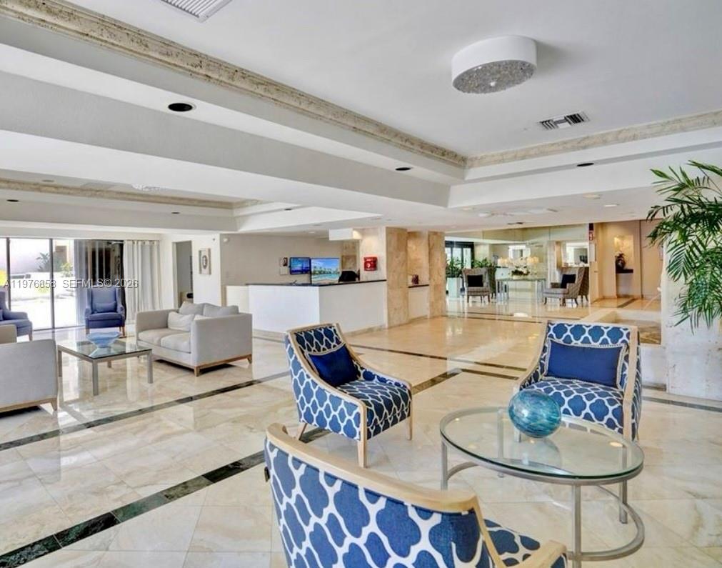 OCEANFRONT PLAZA CONDO - Residential Lease