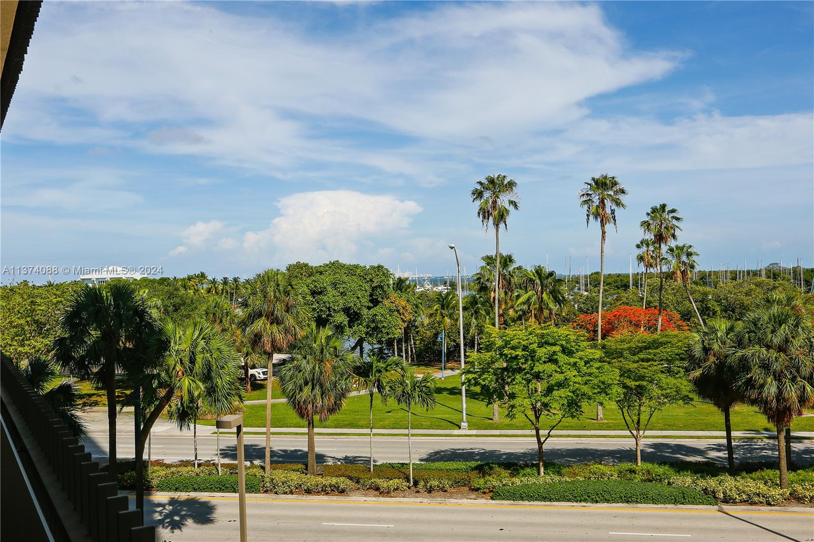 YACHT HARBOUR CONDO - Residential