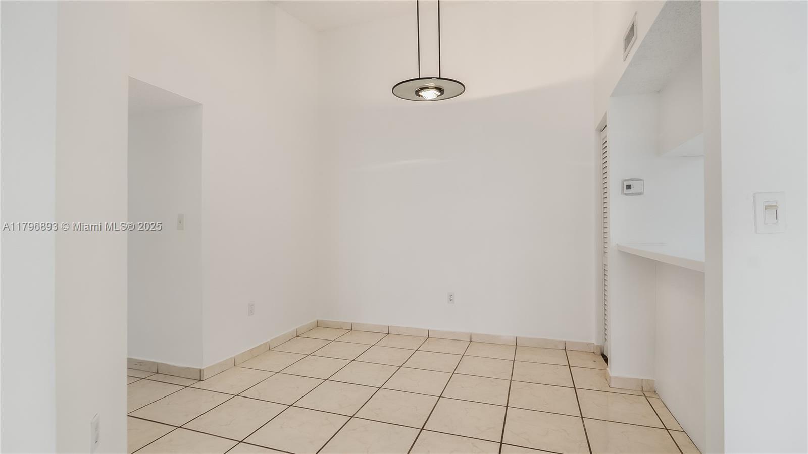 CARMEL LAKES CONDO NO 4 - Residential