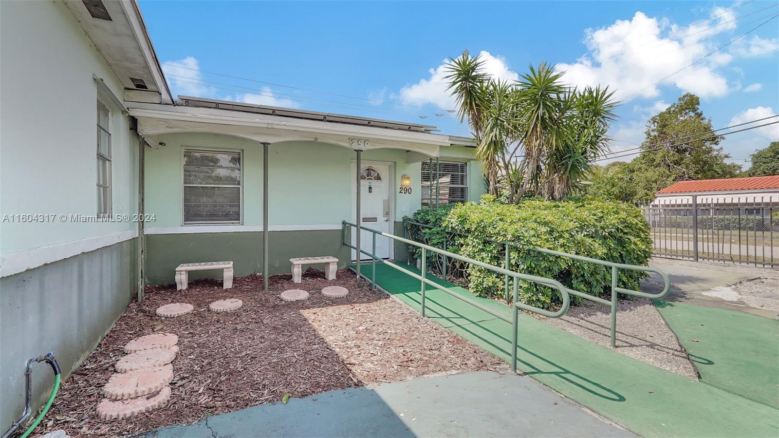 290 NW 188th St