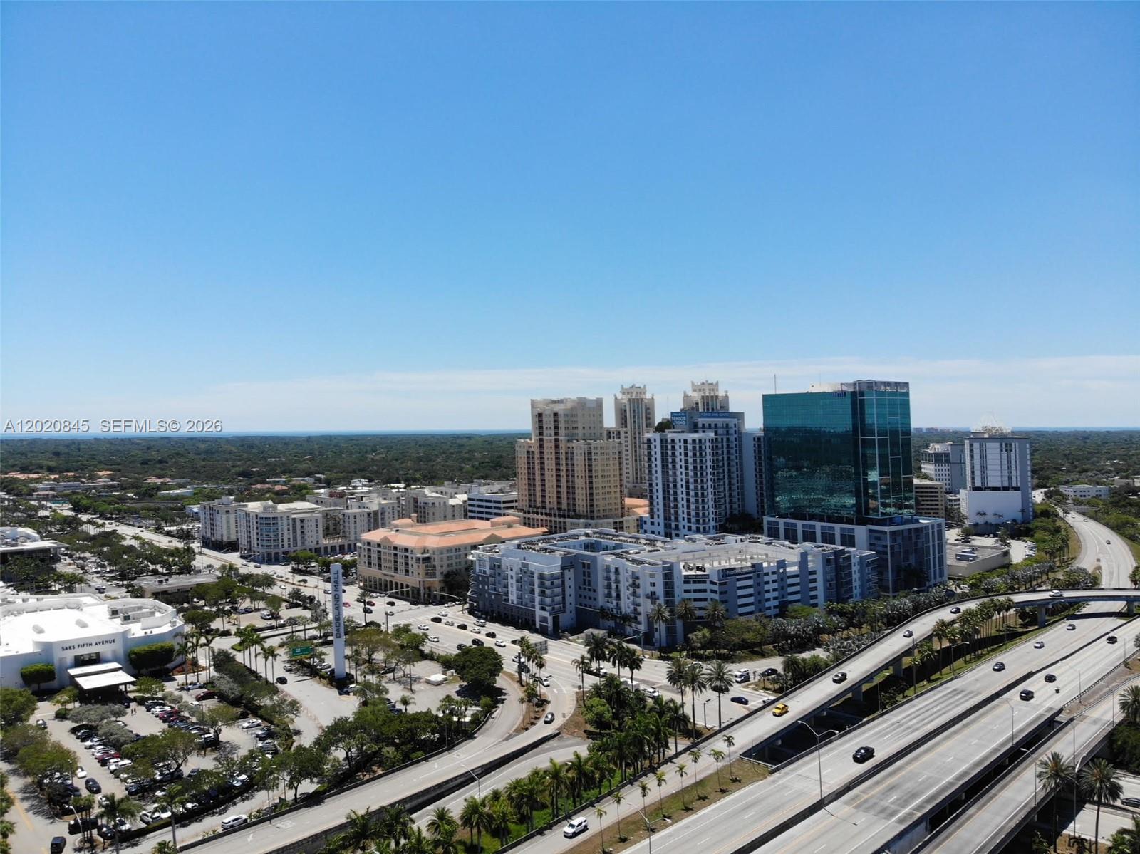 PARADISE AT DADELAND COND - Residential