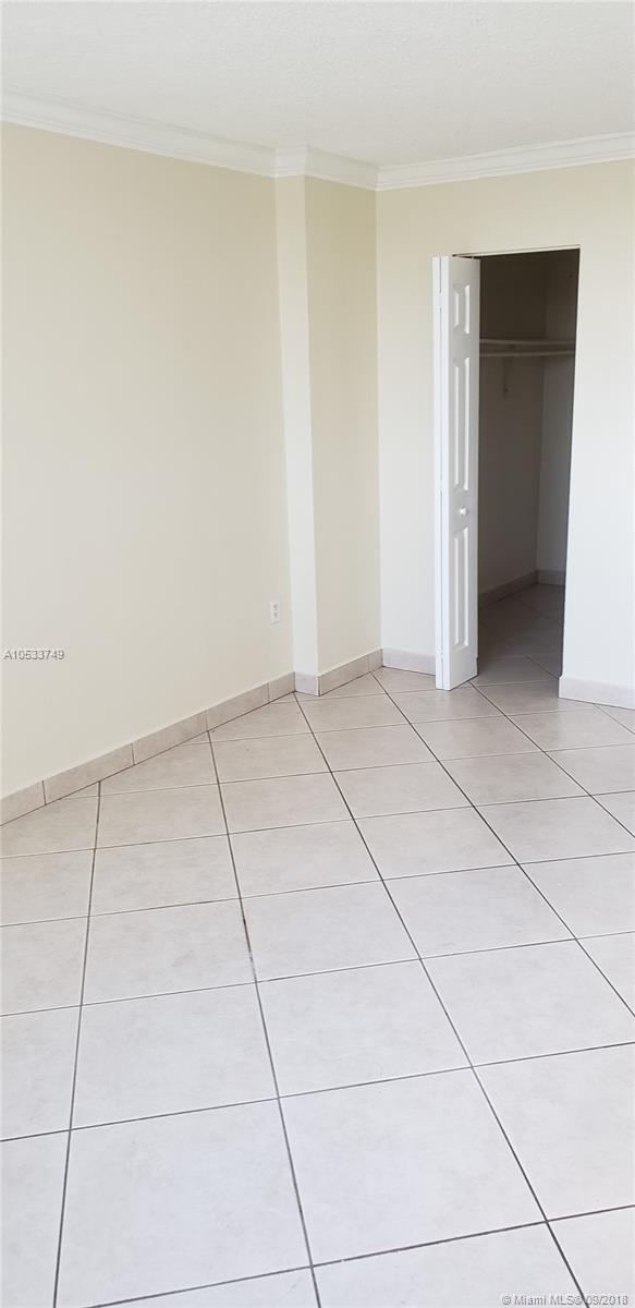 HARBOUR POINTE OF MIAMI C - Residential Lease