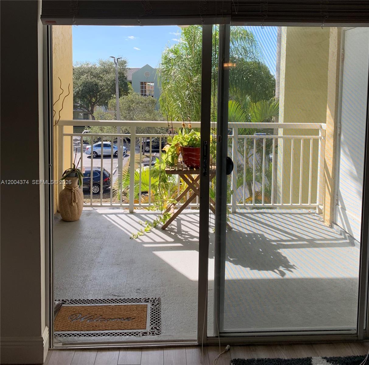 LE CLUB AT OLD CUTLER CON - Residential Lease