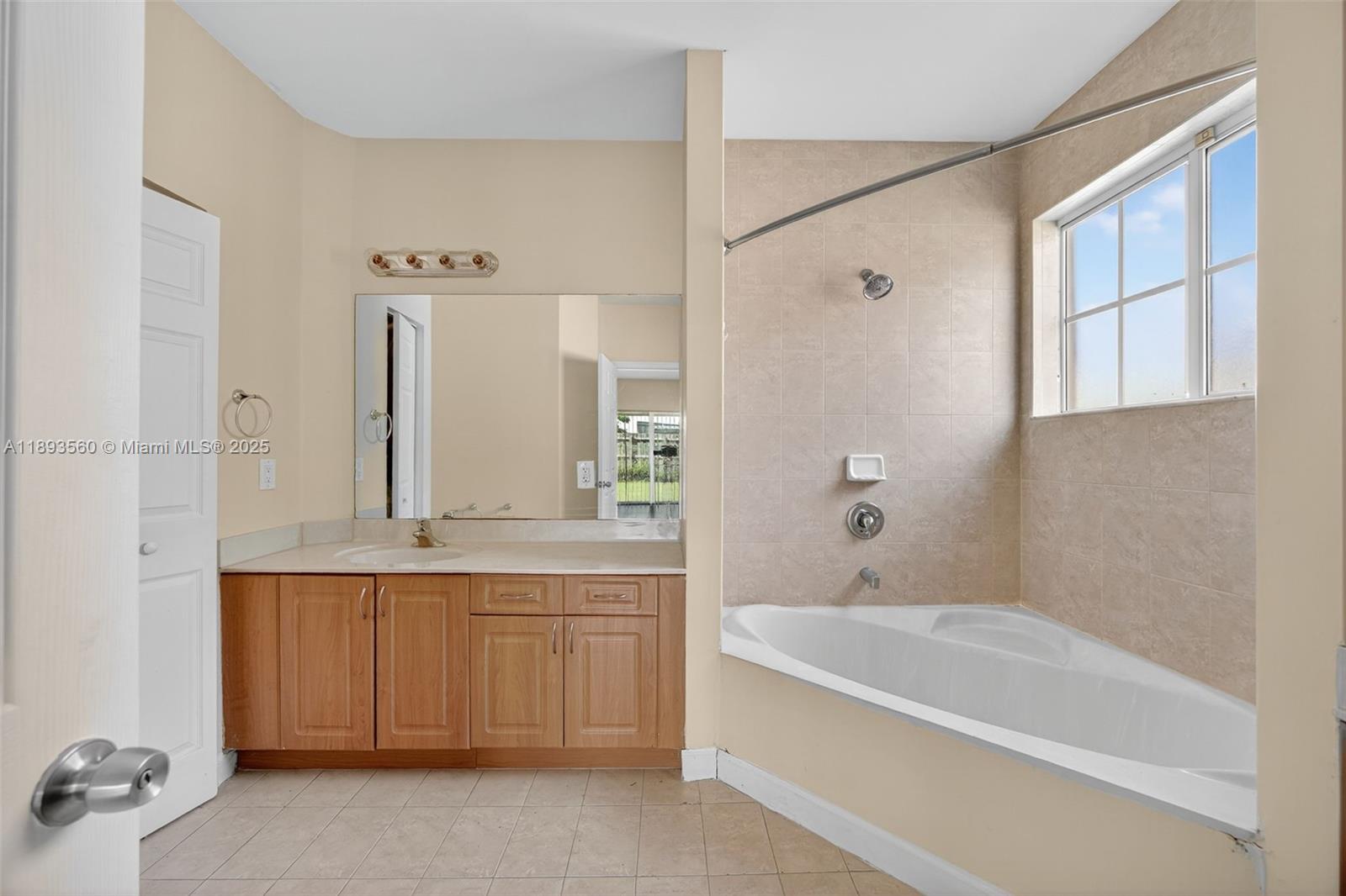 GROVE AT WATERSTONE - Residential Lease