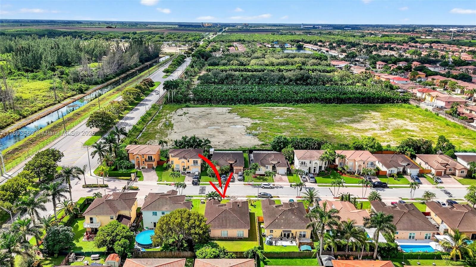 GROVE AT WATERSTONE - Residential Lease