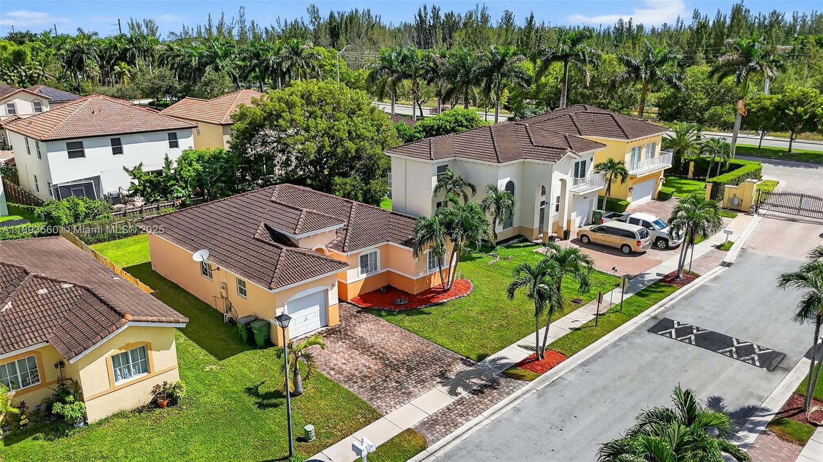 GROVE AT WATERSTONE - Residential Lease