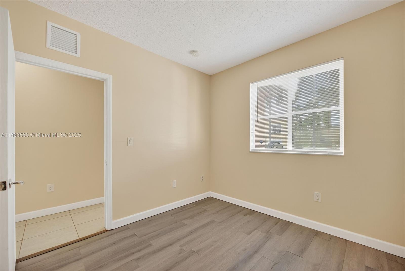 GROVE AT WATERSTONE - Residential Lease