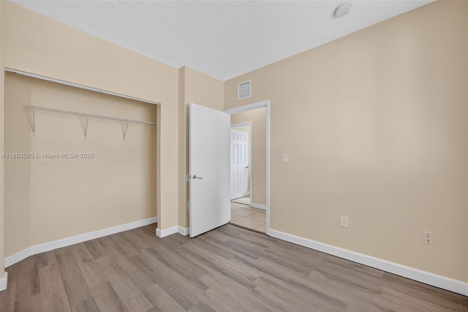 GROVE AT WATERSTONE - Residential Lease