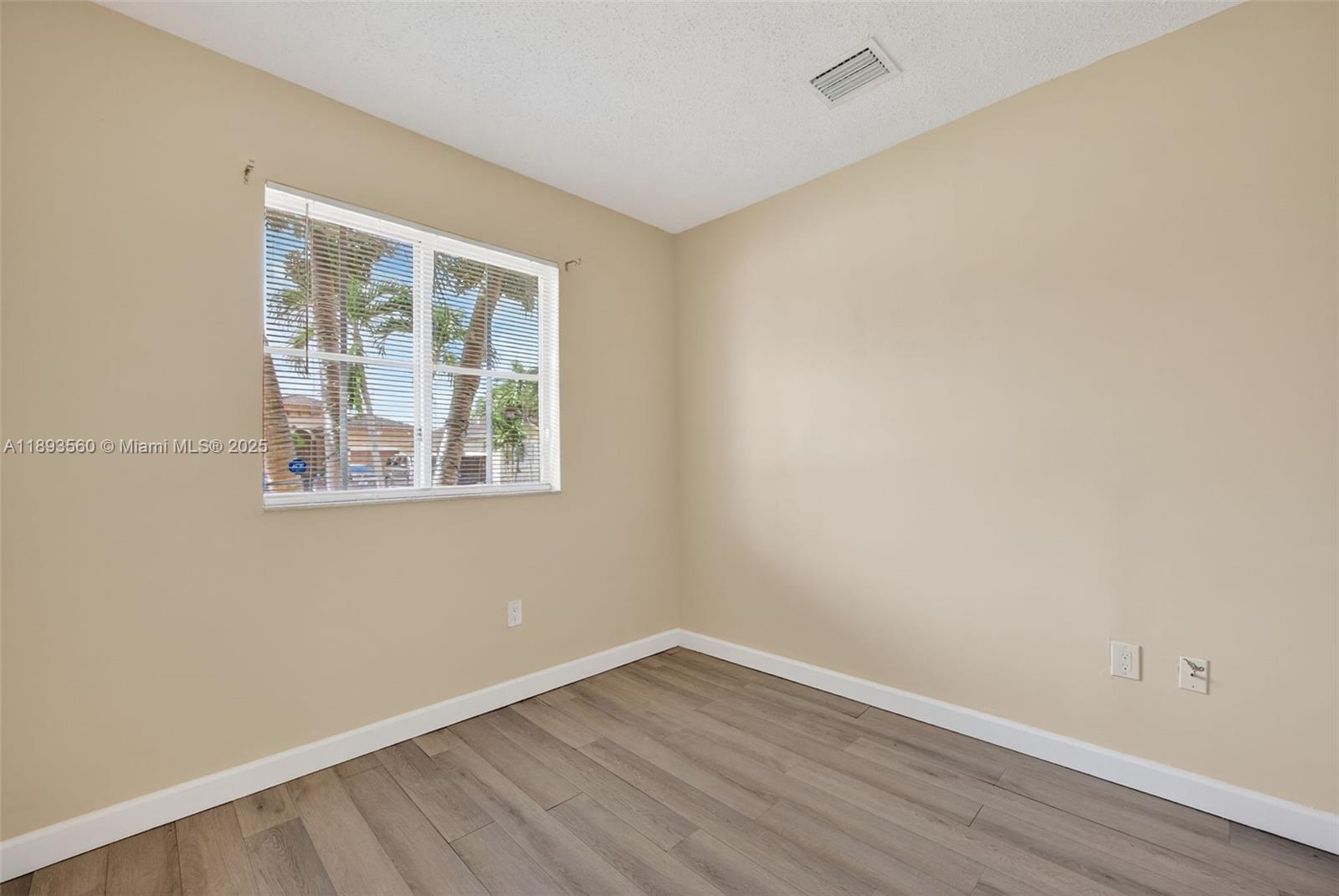 GROVE AT WATERSTONE - Residential Lease