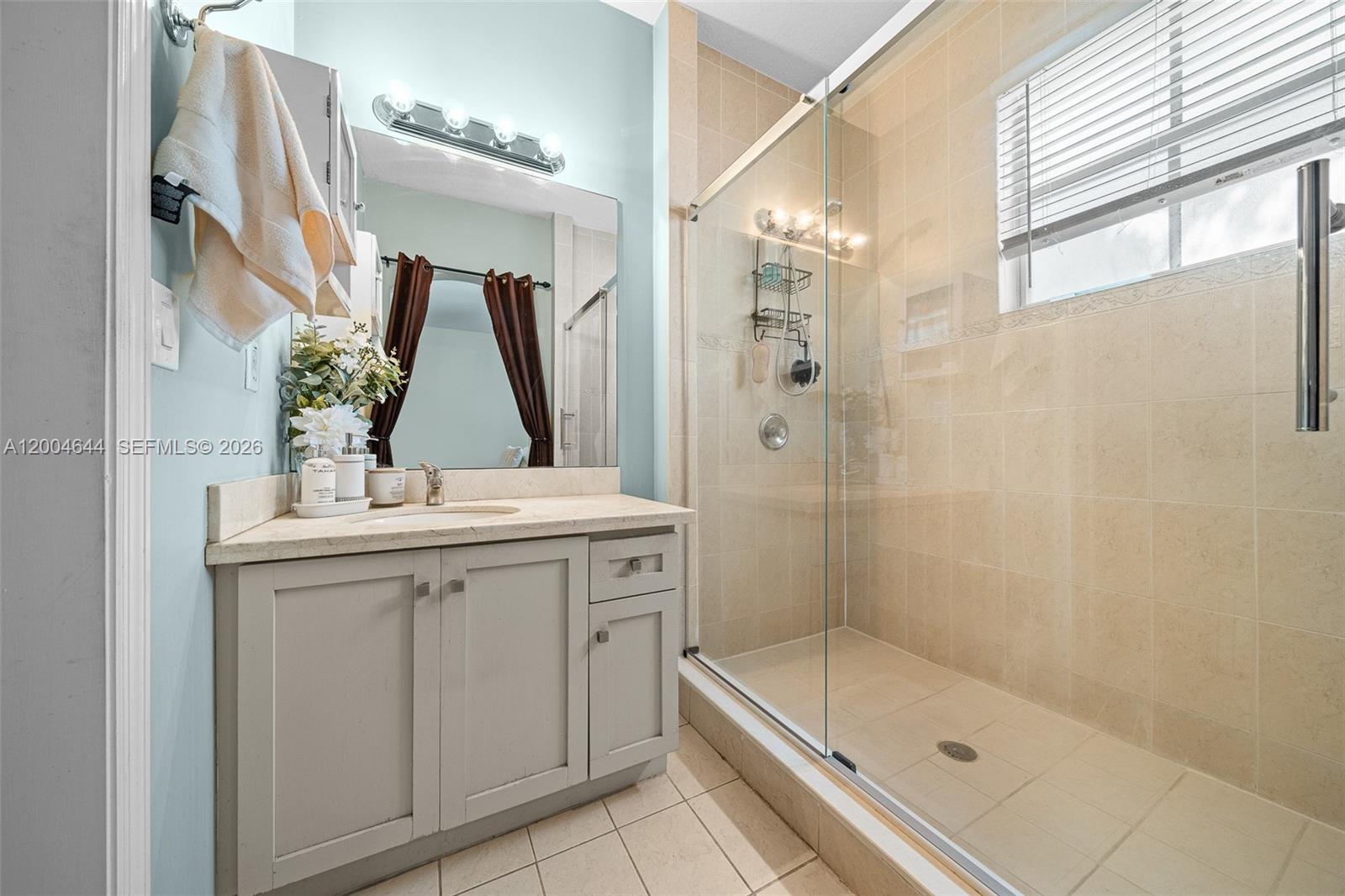 VILLAS AT HARBOR ISLES CO - Residential