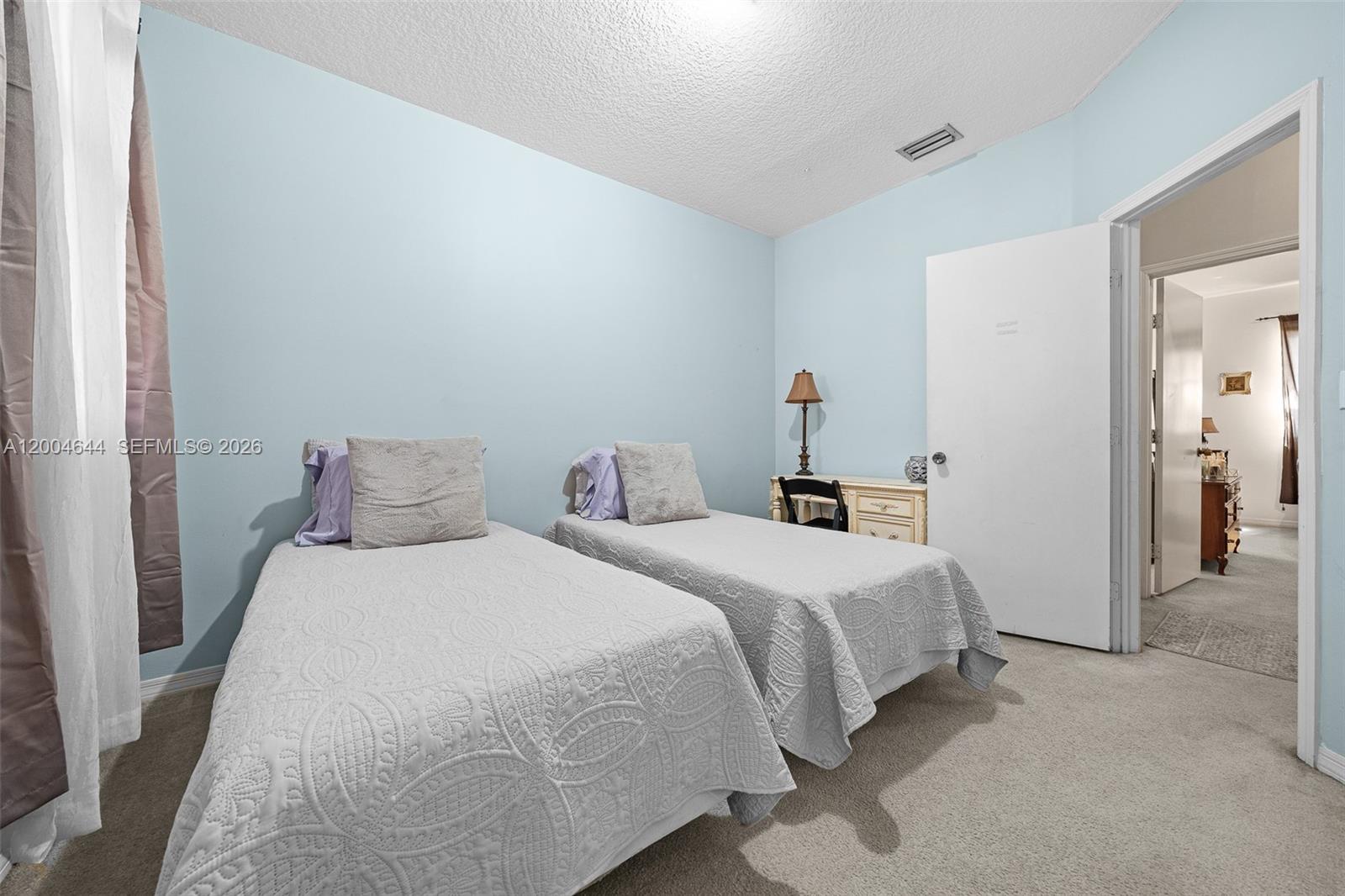 VILLAS AT HARBOR ISLES CO - Residential