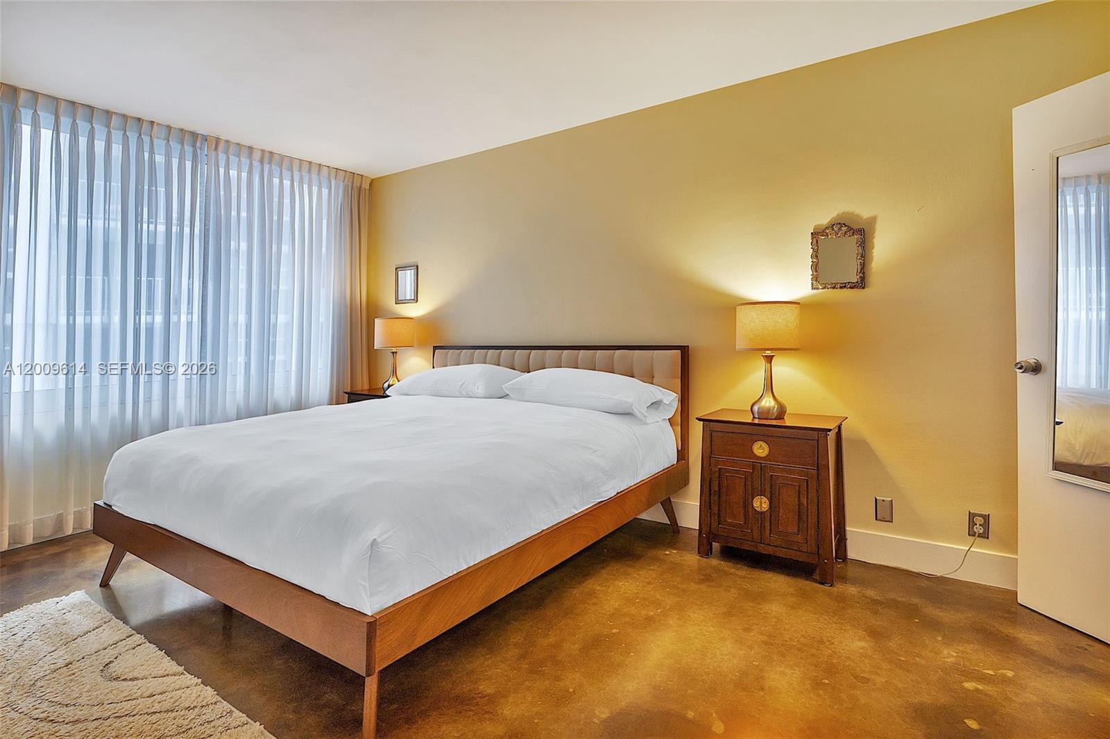 MIRADOR 1200 CONDO - Residential