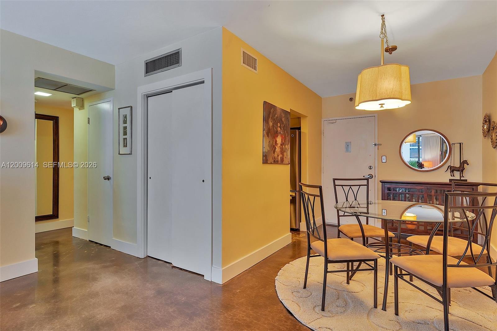 MIRADOR 1200 CONDO - Residential