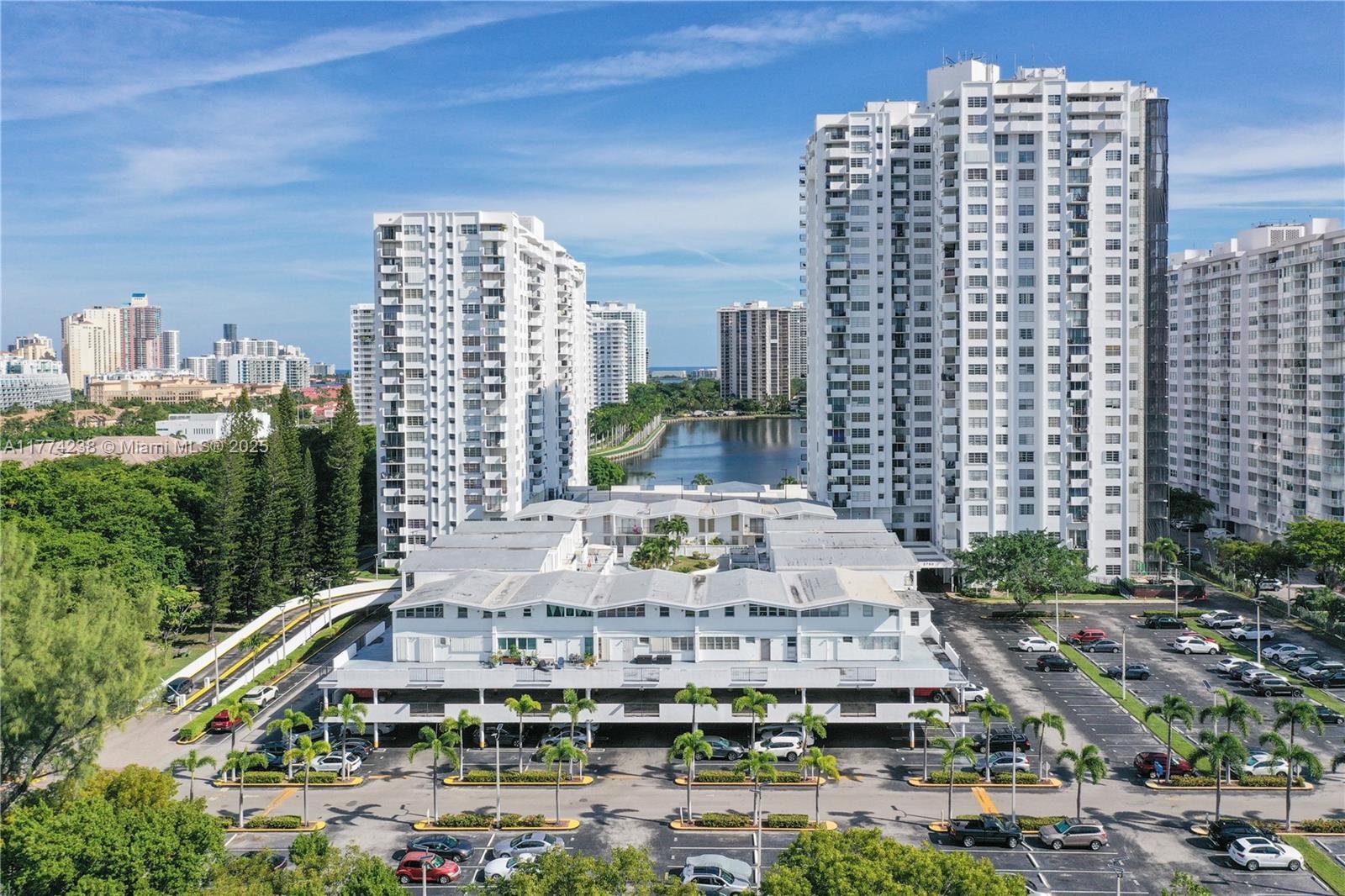 Property for Sale at 2780 Ne 183rd St 1606, Aventura, Miami-Dade County, Florida - Bedrooms: 2 
Bathrooms: 2  - $250,000