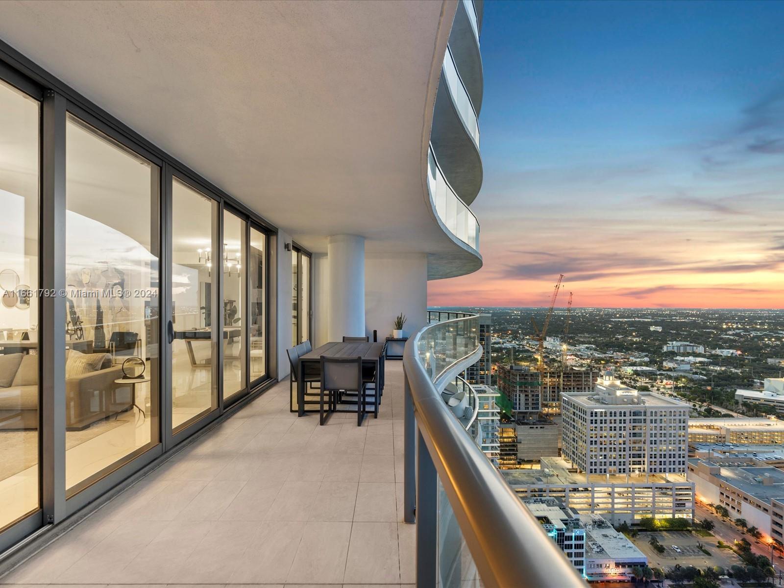 100 LAS OLAS CONDO - Residential