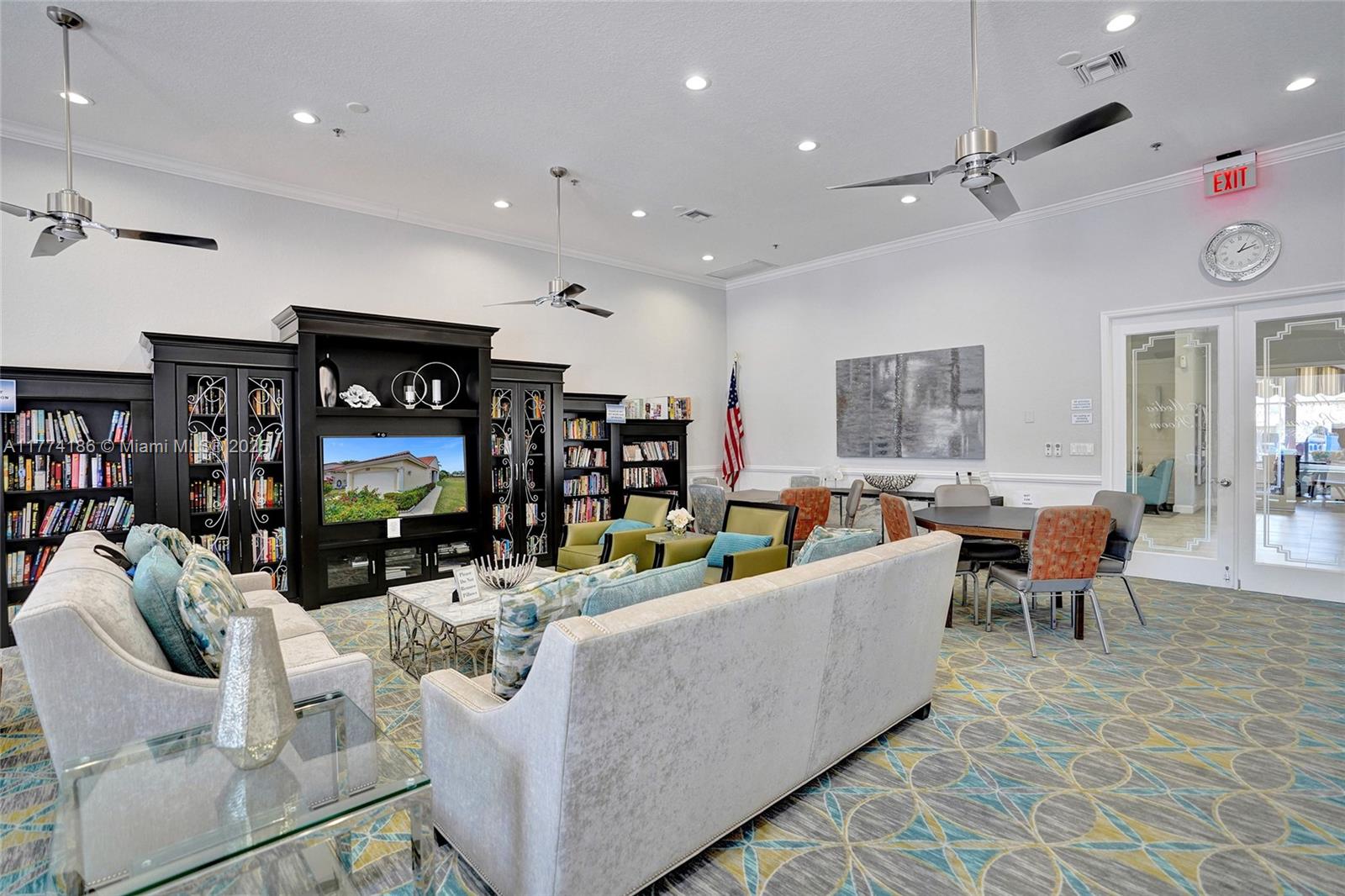 FLORAL LAKES 1 - Residential