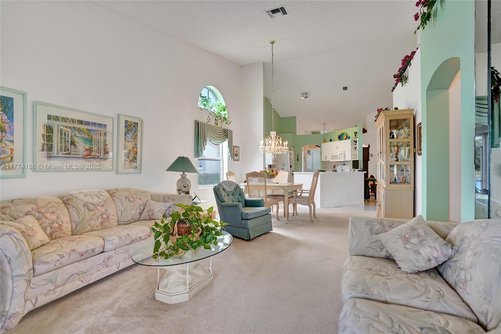 FLORAL LAKES 1 - Residential
