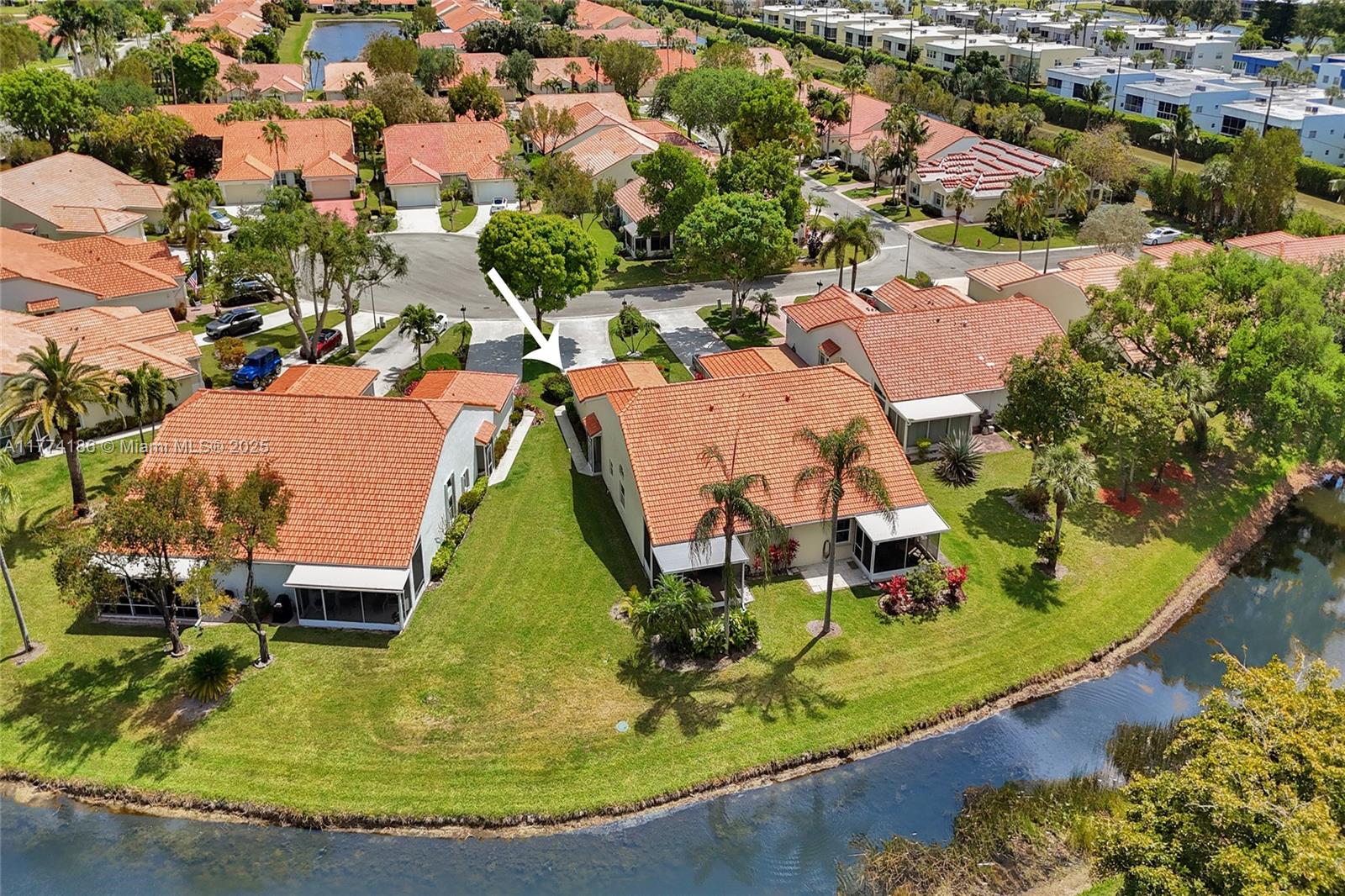 FLORAL LAKES 1 - Residential