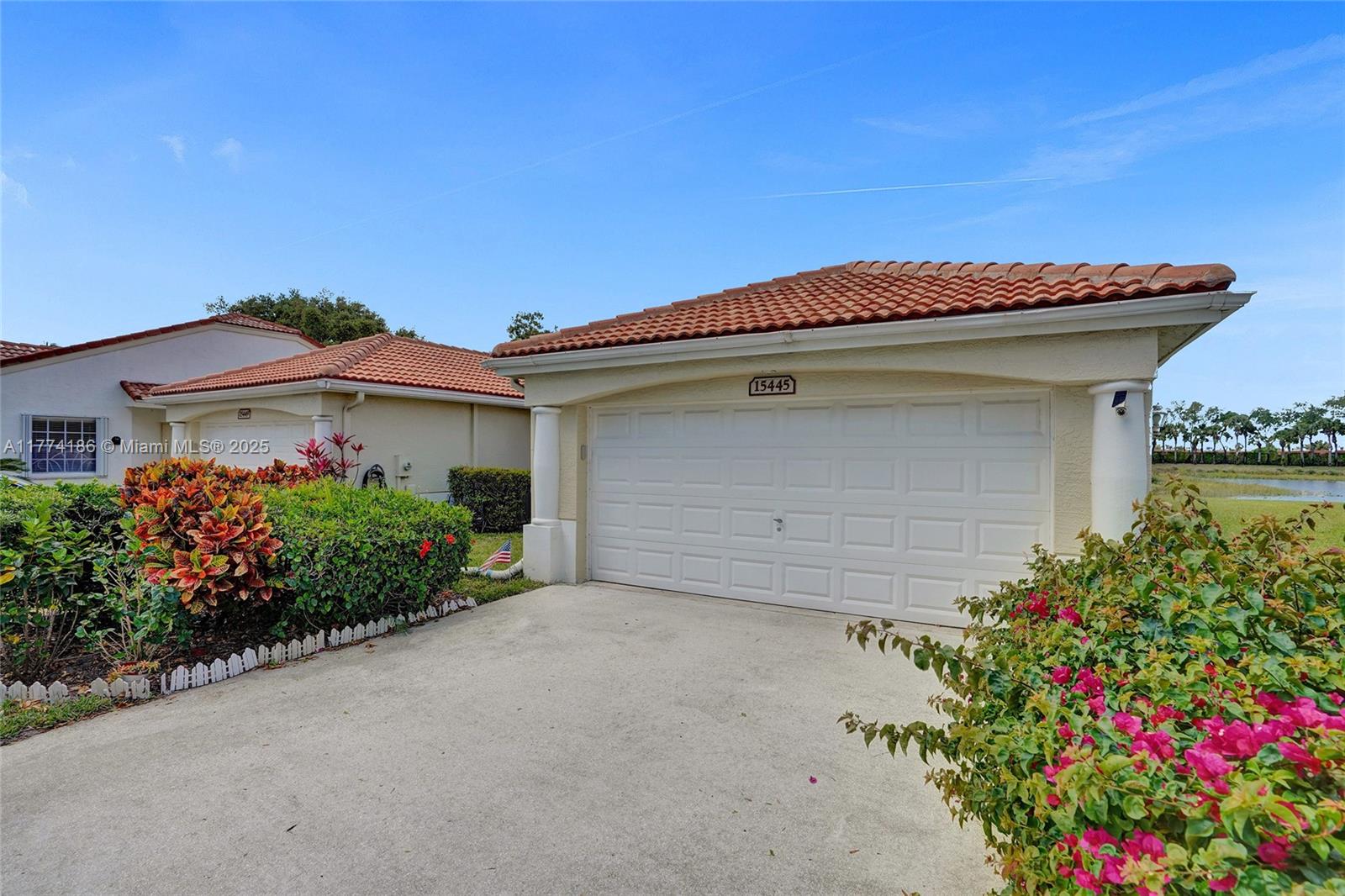 FLORAL LAKES 1 - Residential