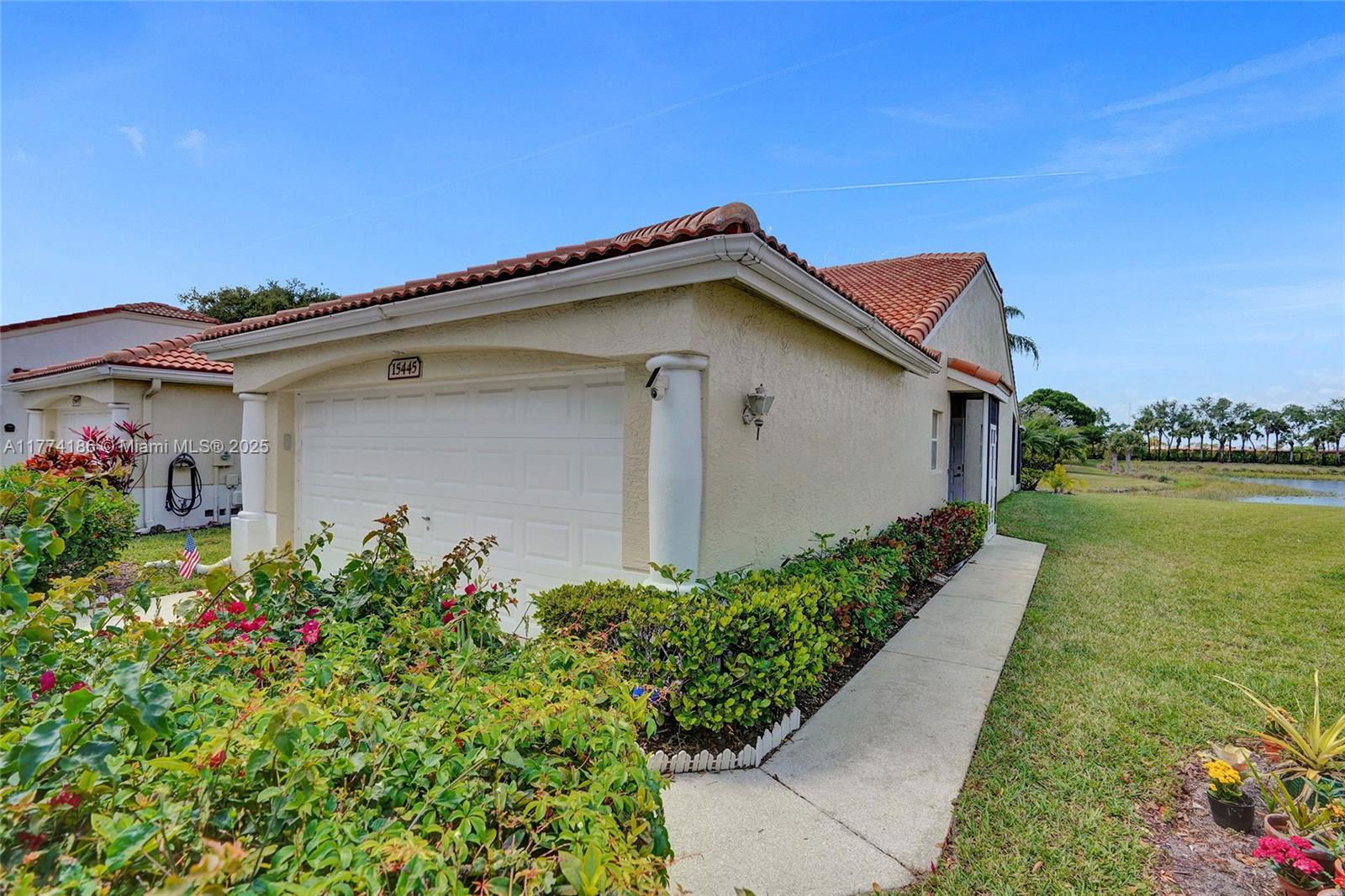 FLORAL LAKES 1 - Residential