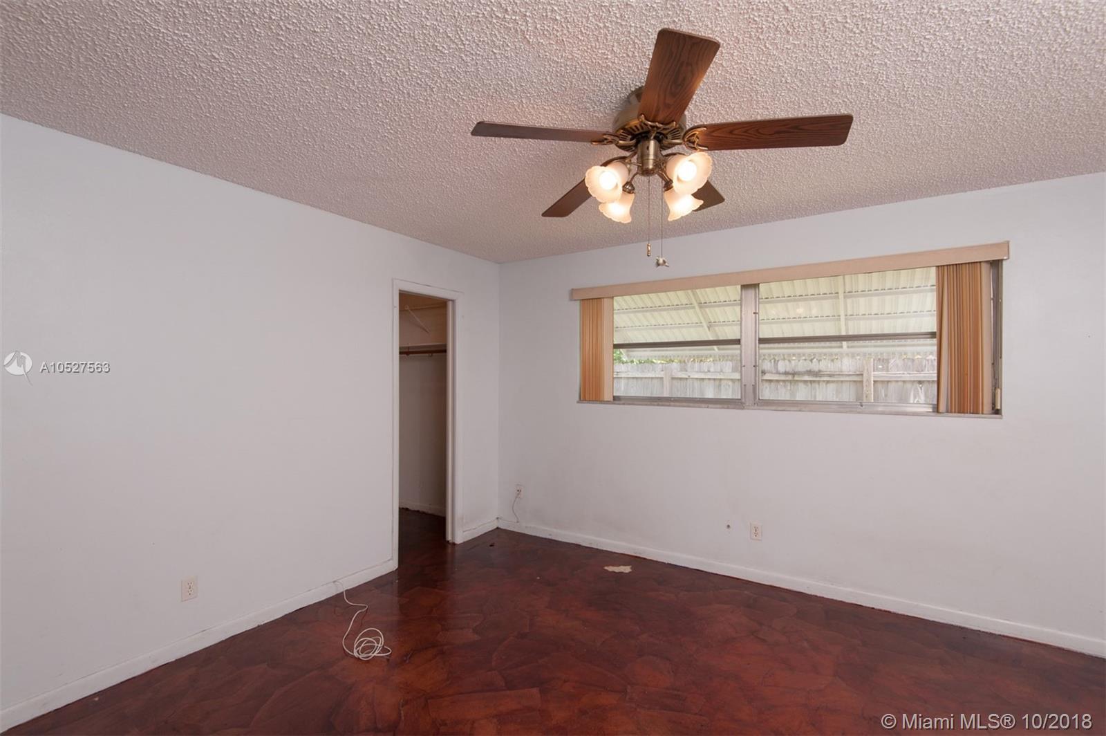 HOLLYWOOD HILLS AMEN PLAT - Residential