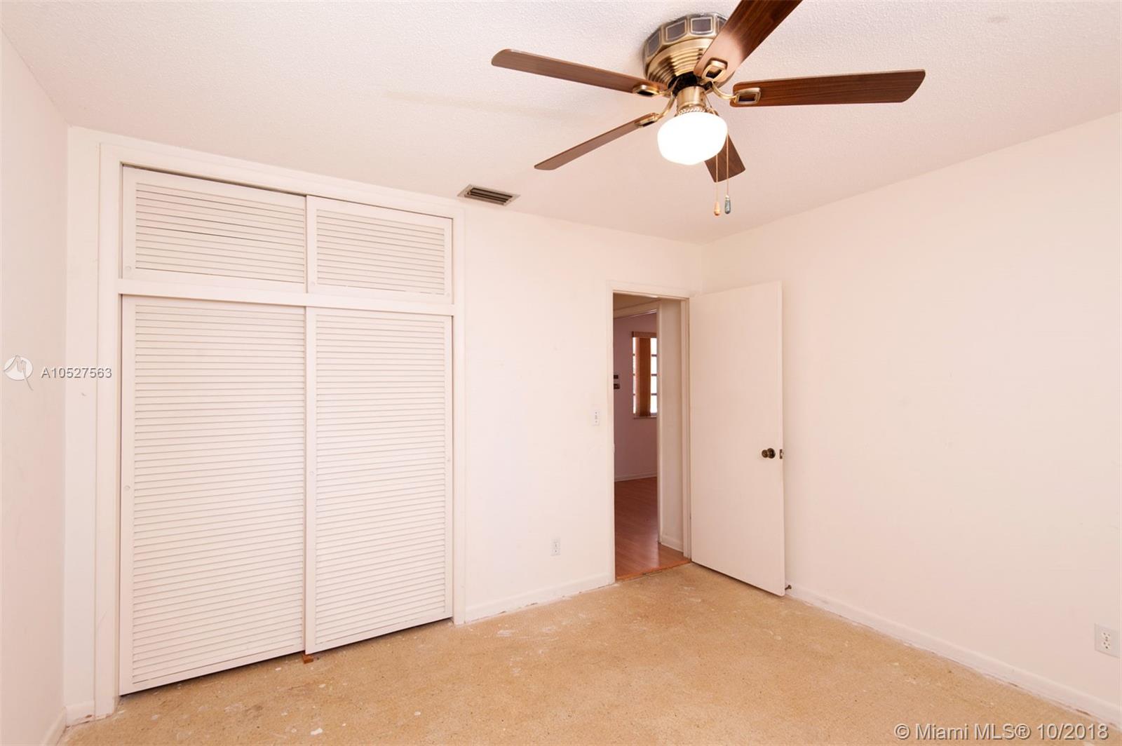 HOLLYWOOD HILLS AMEN PLAT - Residential