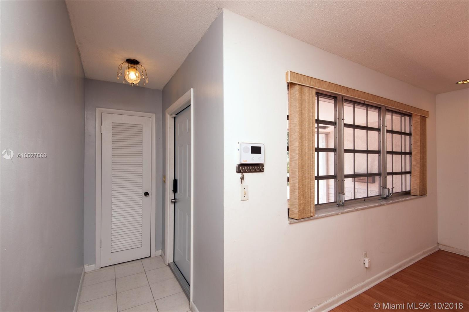 HOLLYWOOD HILLS AMEN PLAT - Residential