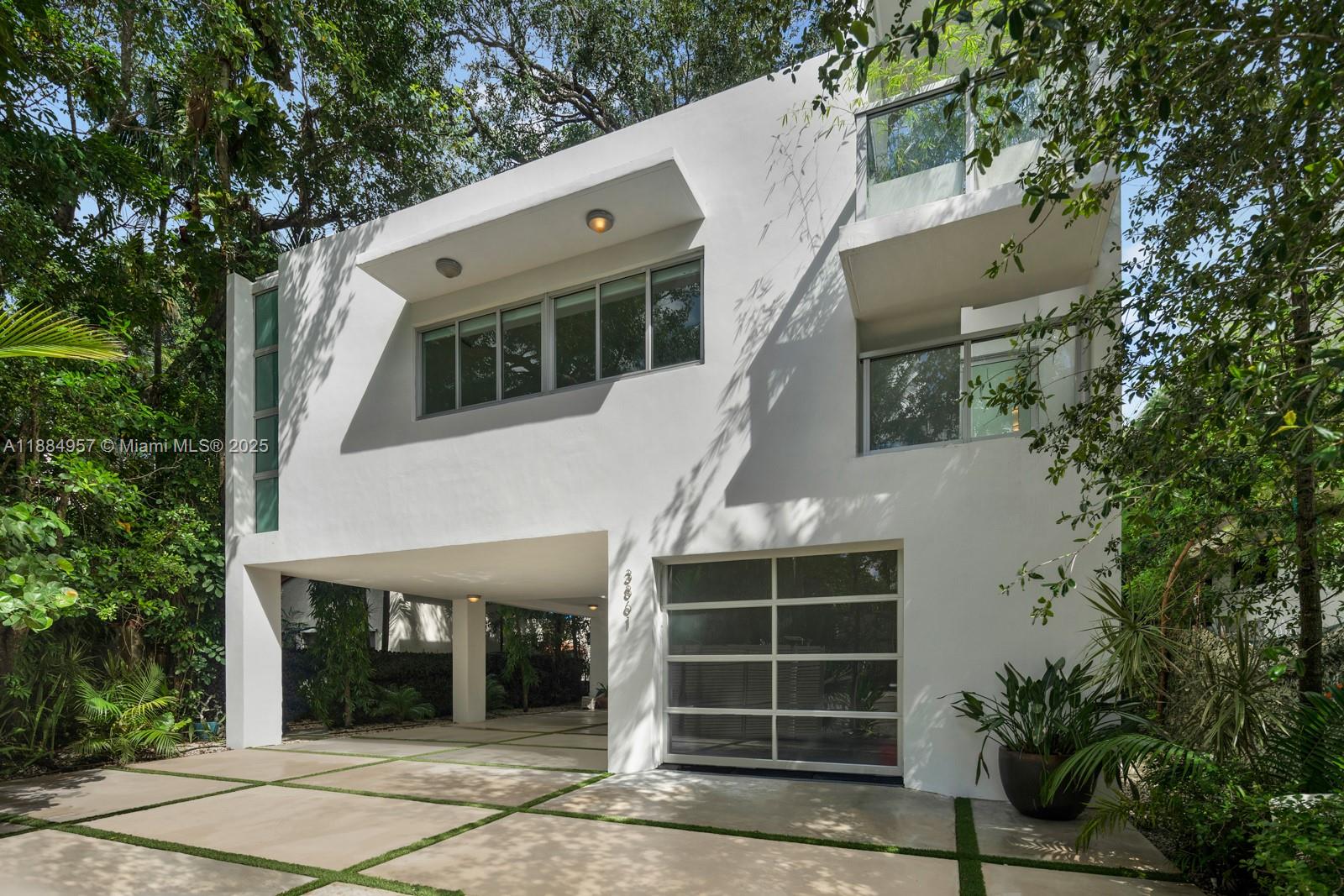 POMONA - Residential